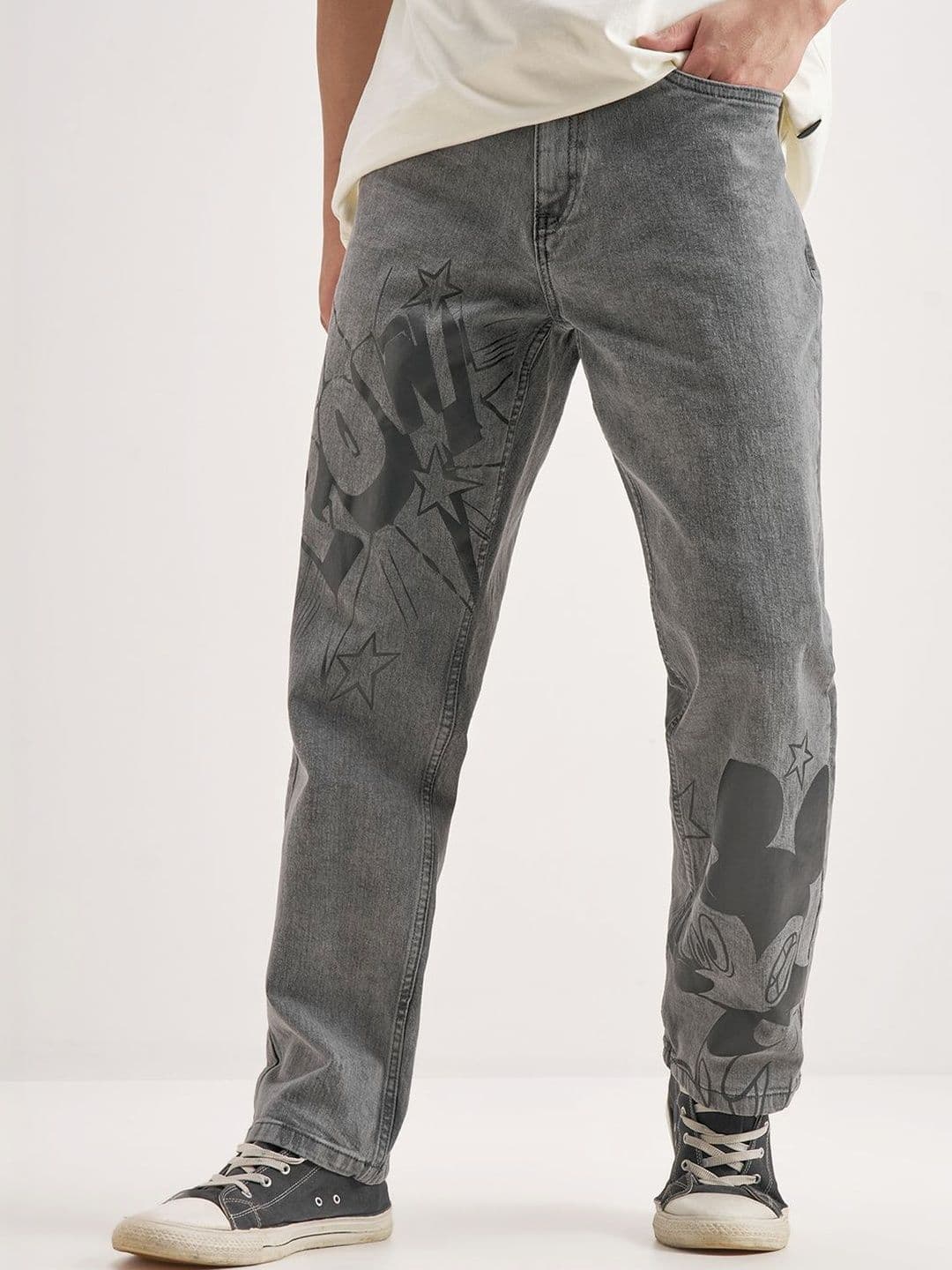 HIGHLANDER Men Straight Fit Mid-Rise Light Fade Jeans - view 1