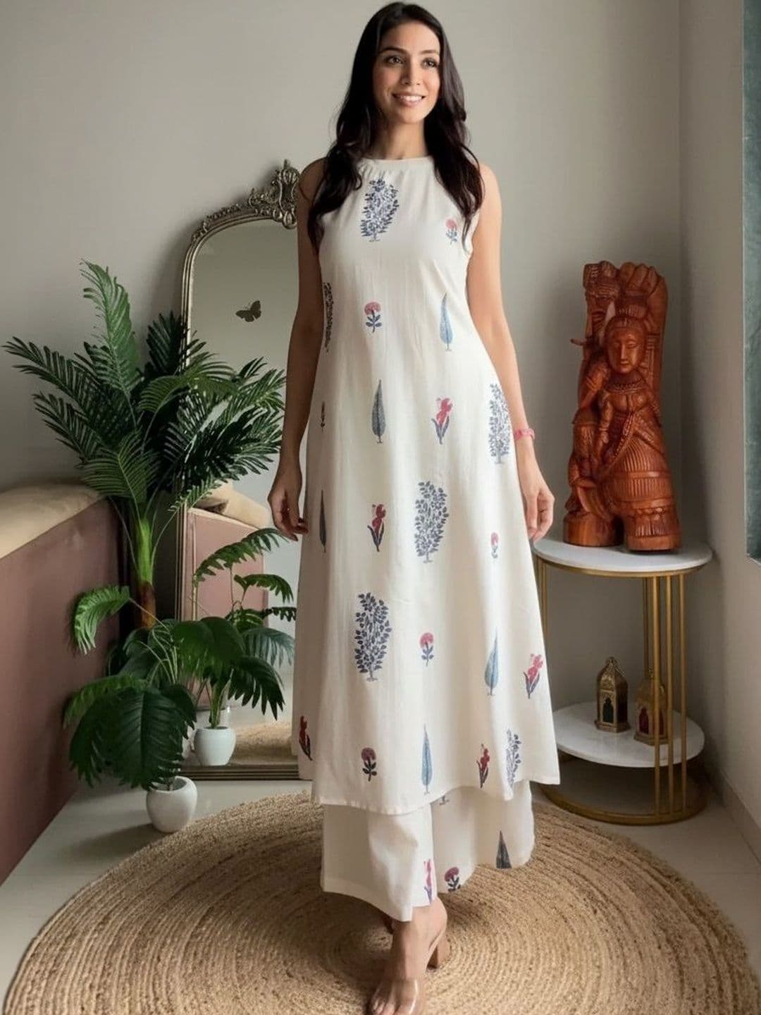 Keitra Women Floral Printed Regular Pure Cotton Kurta with Palazzos - view 1