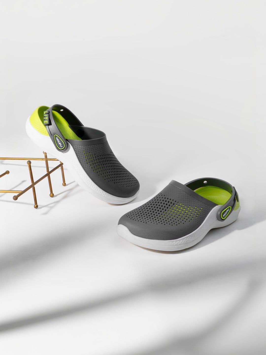Houfu Men Clogs Sandals - view 1