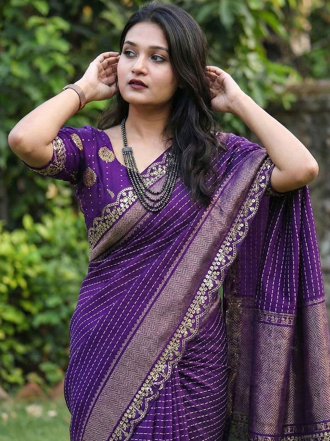 Peachmode Ethnic Motifs Zari Silk Blend Designer Saree - view 1