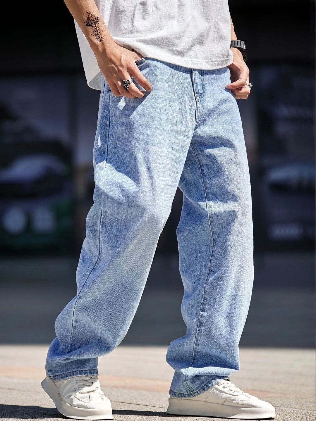 LERIYA FASHION Men Relaxed Fit High-Rise Light Fade Stretchable Jeans - view 1