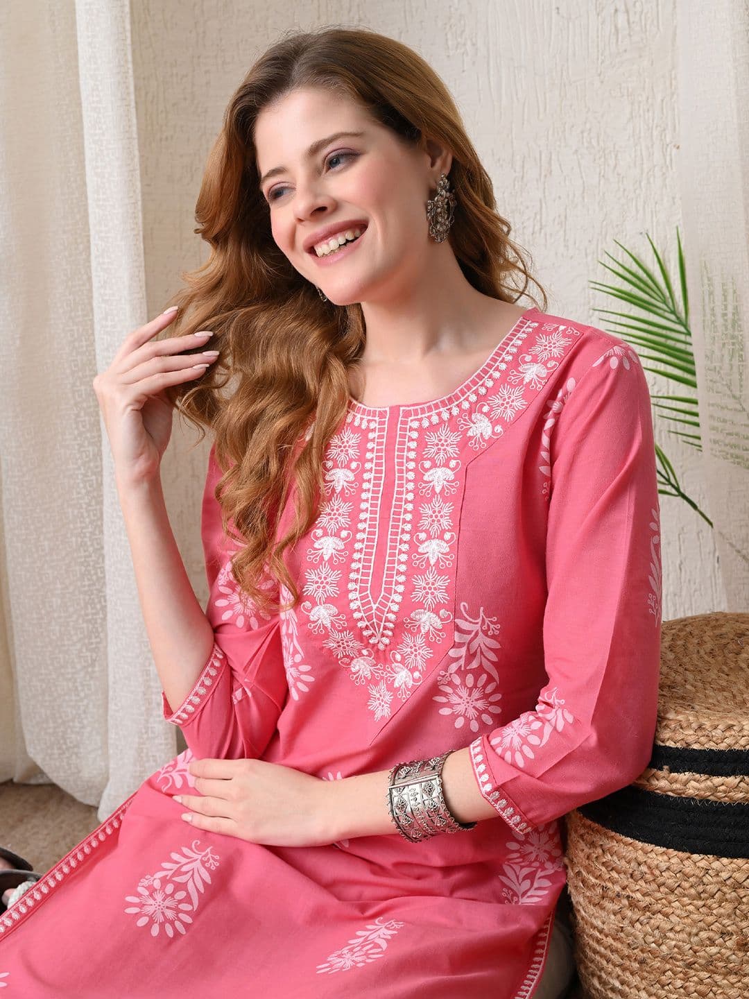 Koito Women Ethnic Motifs Yoke Design Kurta - view 1