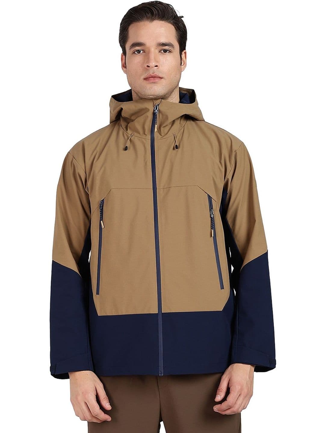Xtep Men Colourblocked Lightweight Outdoor Sporty Jacket - view 1