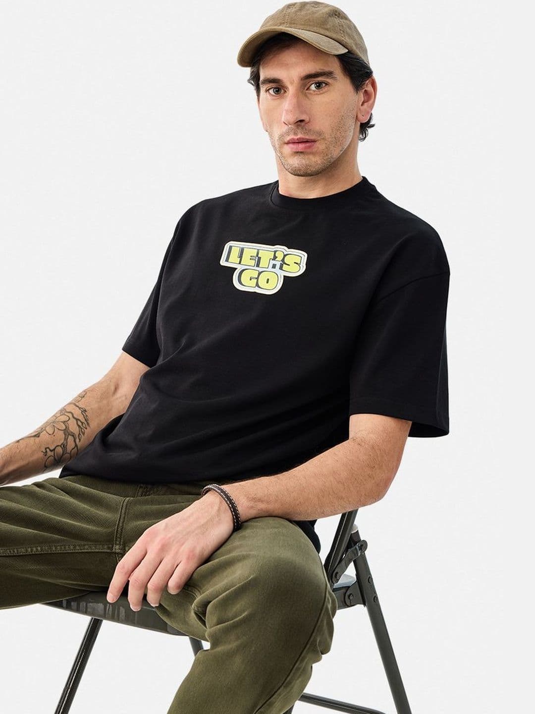 Snitch Men Printed Drop-Shoulder Sleeves T-shirt - view 1