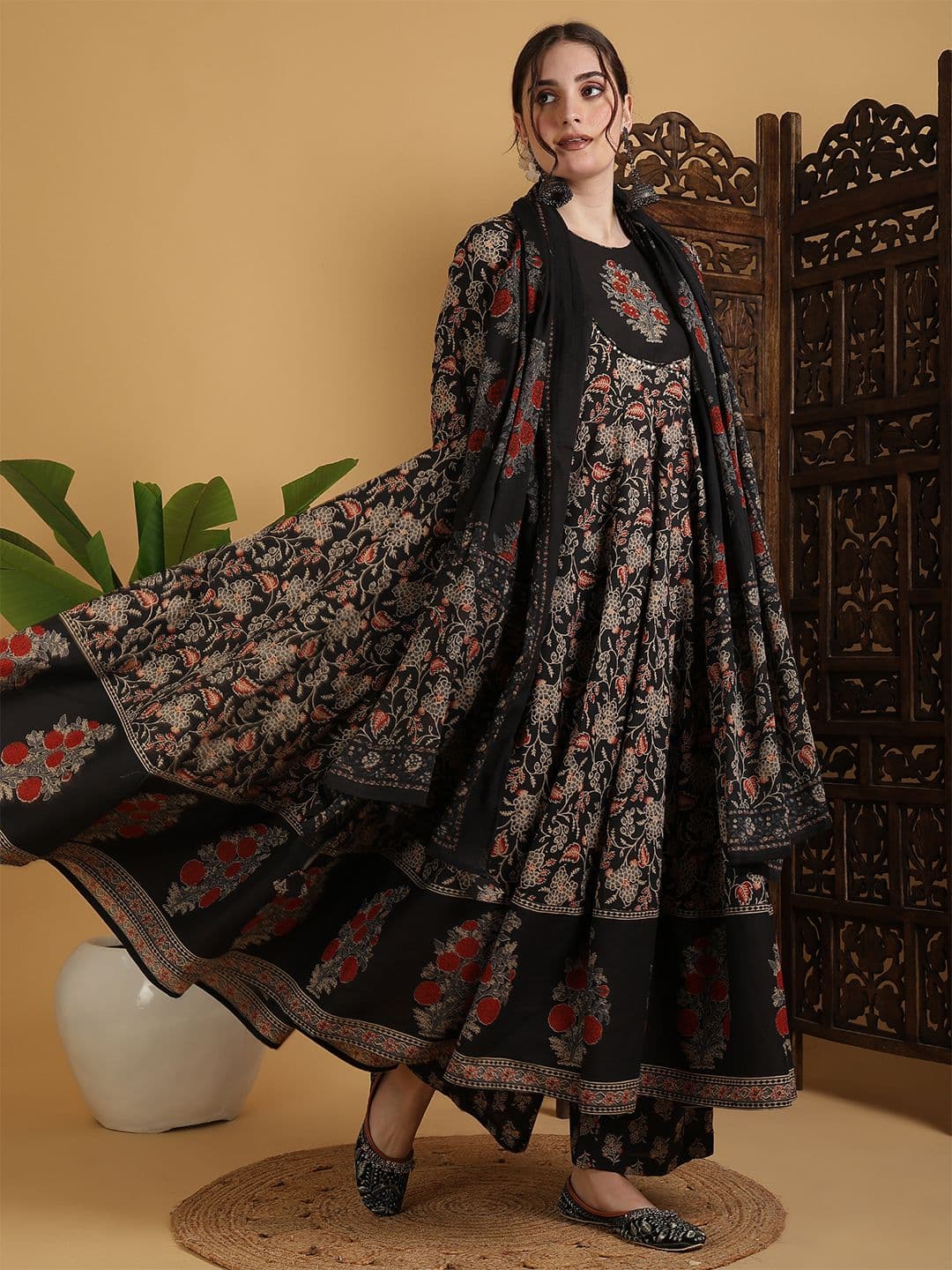 KIMAYRA Floral Printed Anarkali Pure Cotton Kurta With Palazzos And Dupatta - view 1
