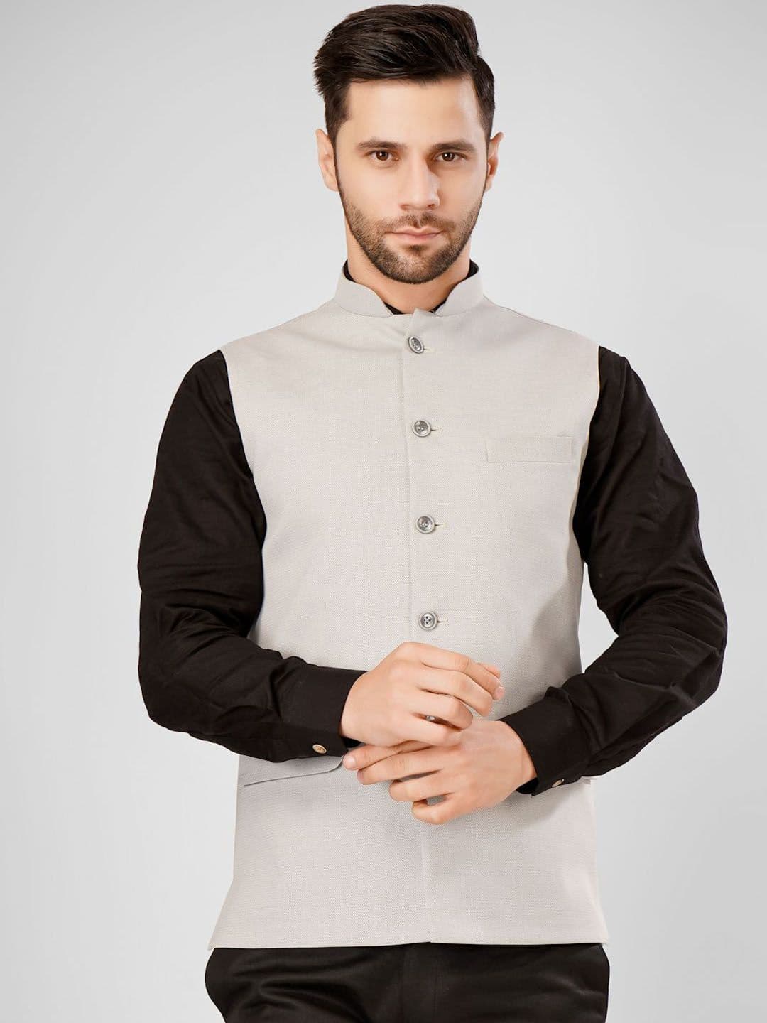 Wintage Men Solid Sleeveless Nehru Jacket - view 1