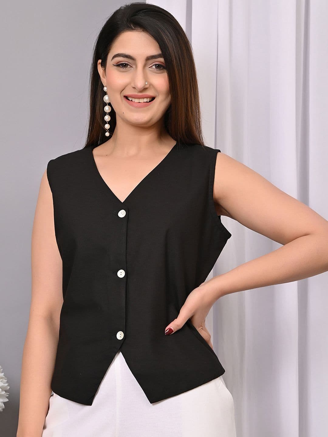 VYMO V-Neck Waistcoat - view 1