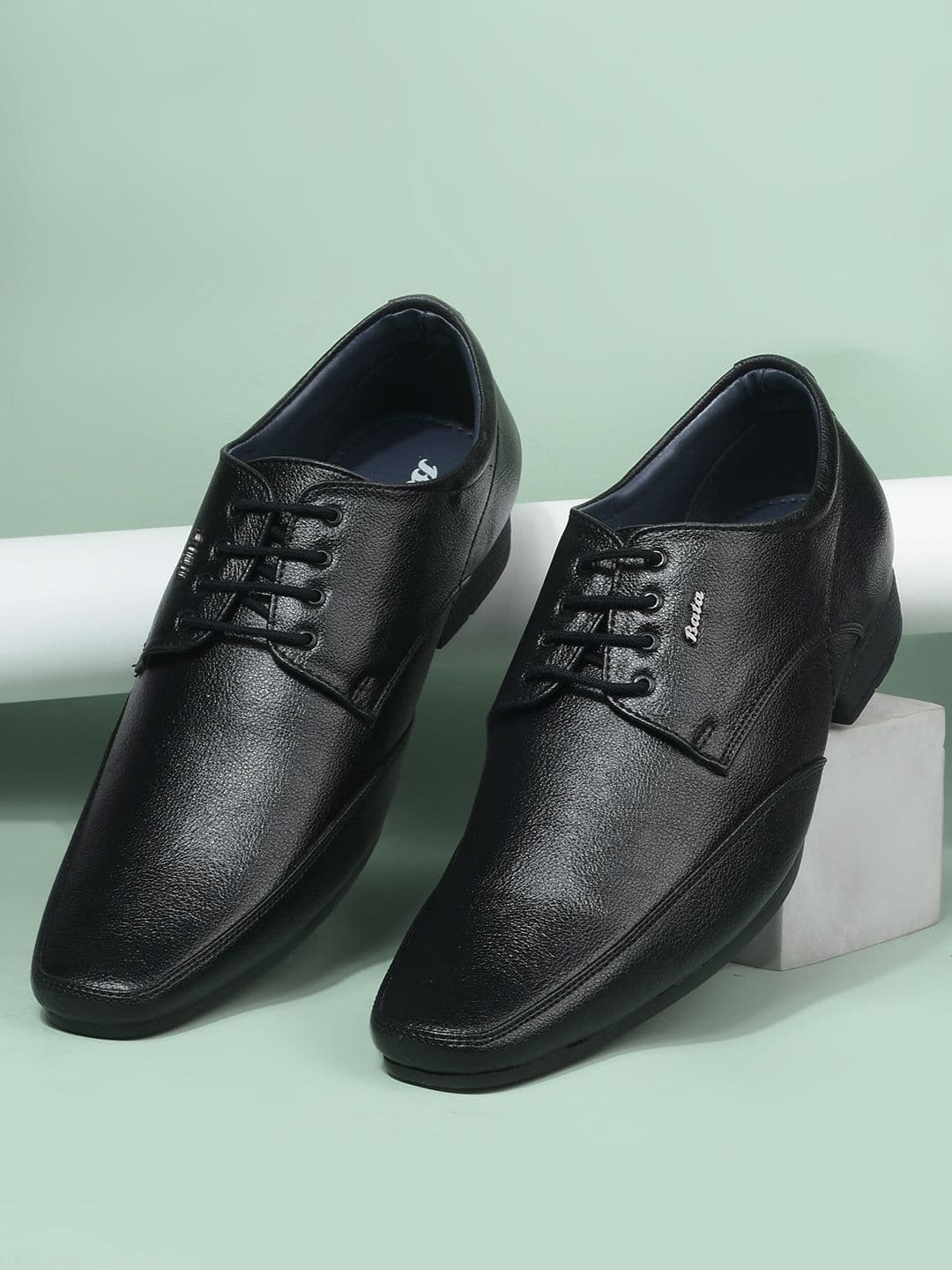 Bata Men Lace-Up Formal Derby Shoes - view 1
