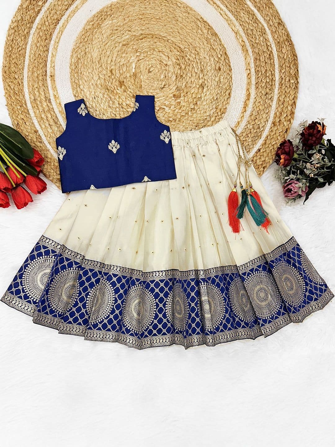 FELIZ THE DESIGNER STUDIO Girls Ready to Wear Lehenga & - view 1