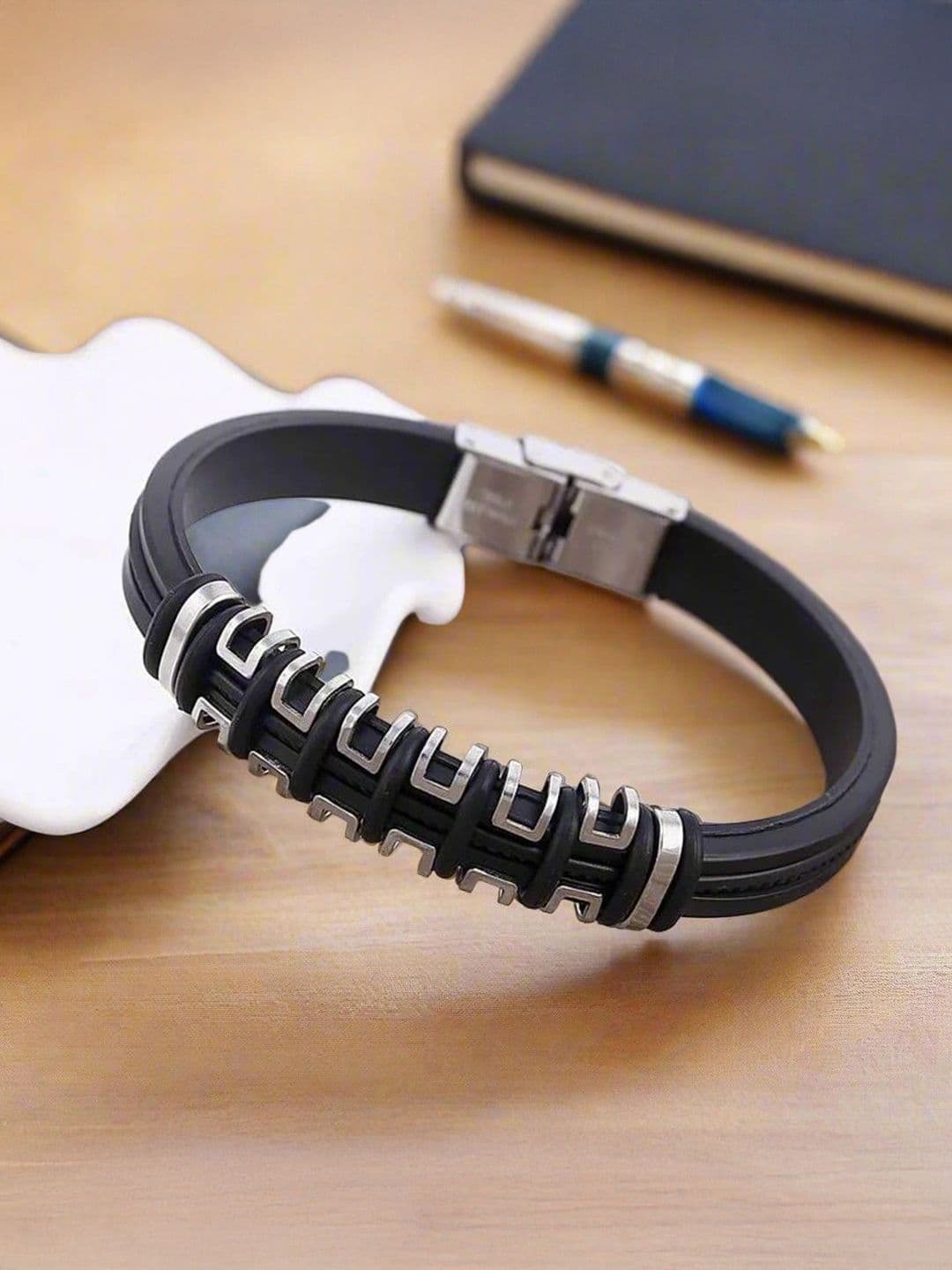 The Roadster Lifestyle Co Men Silver-Plated Wraparound Bracelet - view 1