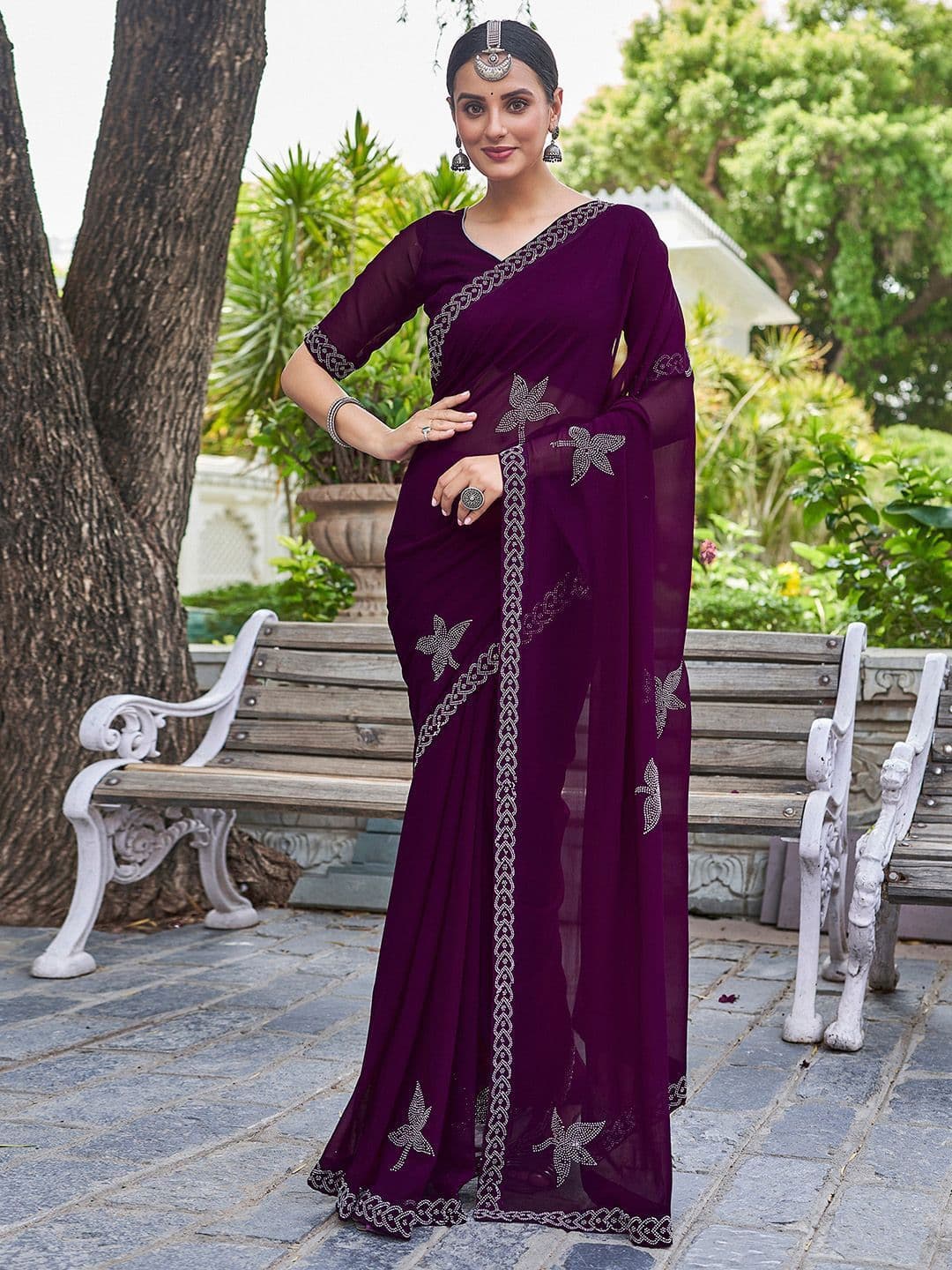DIVASTRI Embellished Beads and Stones Pure Georgette Saree - view 1