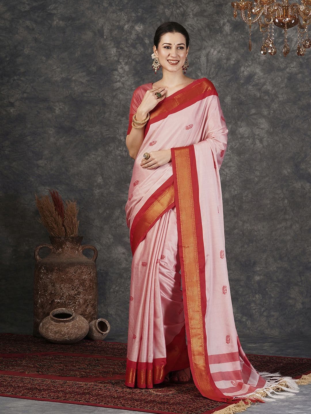 DIVASTRI Ethnic Motifs Zari Silk Blend Banarasi Saree - view 1