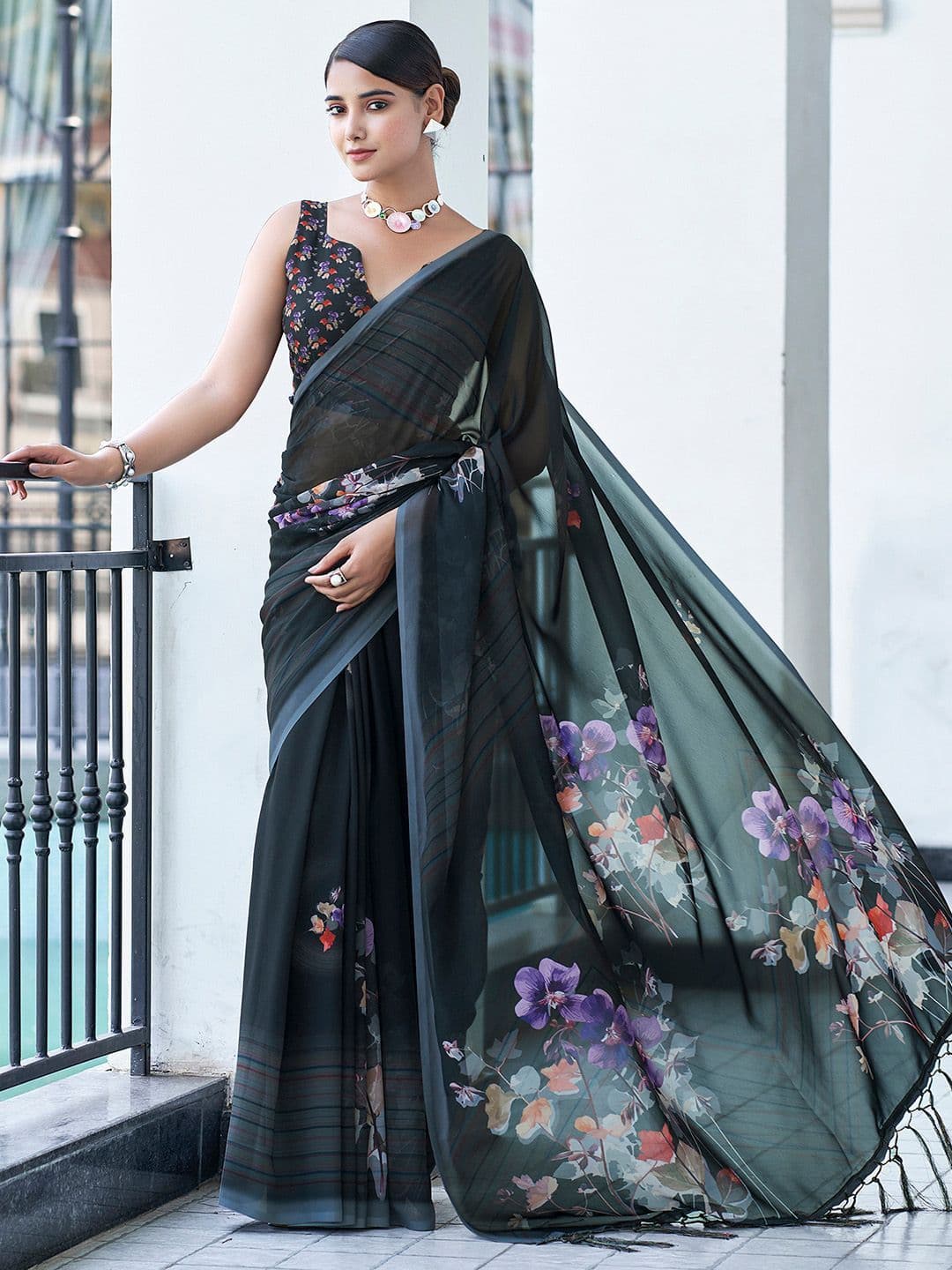 DIVASTRI Floral Pure Georgette Saree - view 1
