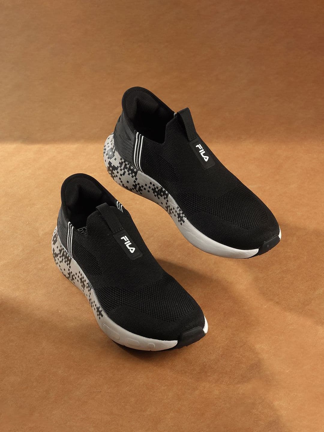 FILA Men EASE ADDOR Walking Shoes - view 1