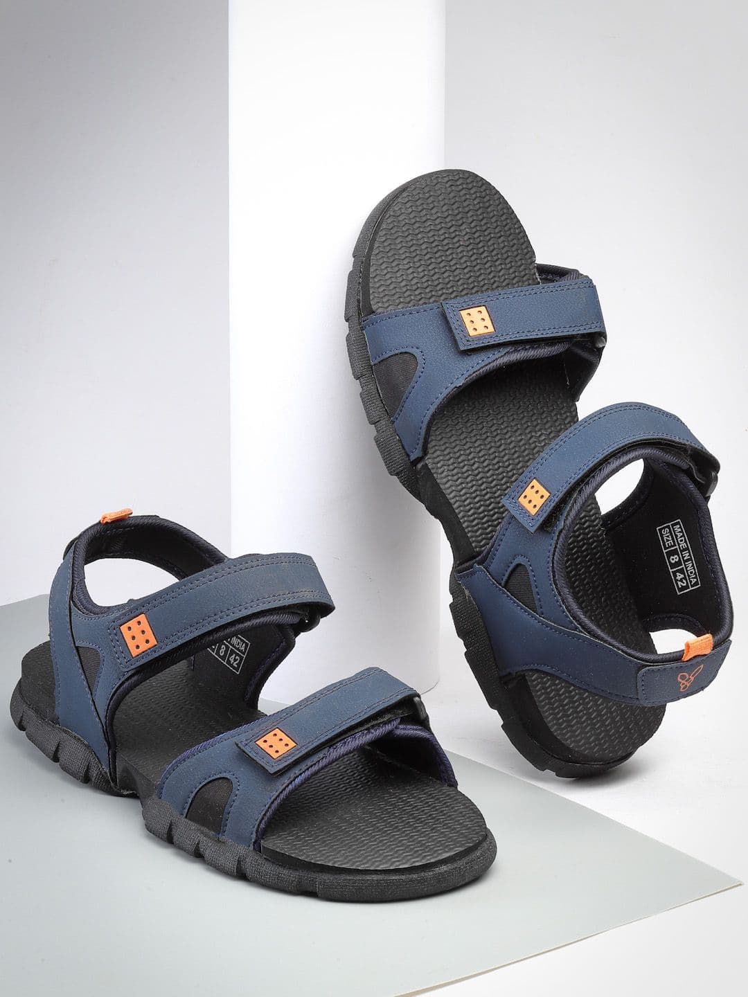 KANGAROOZ Men Comfort Sandals - view 1