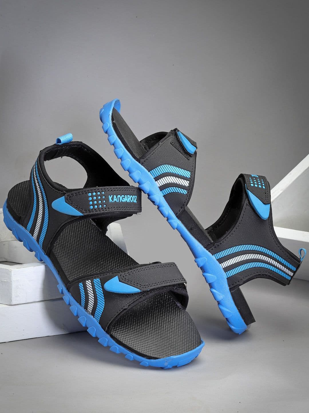 KANGAROOZ Men Sports Sandals - view 1