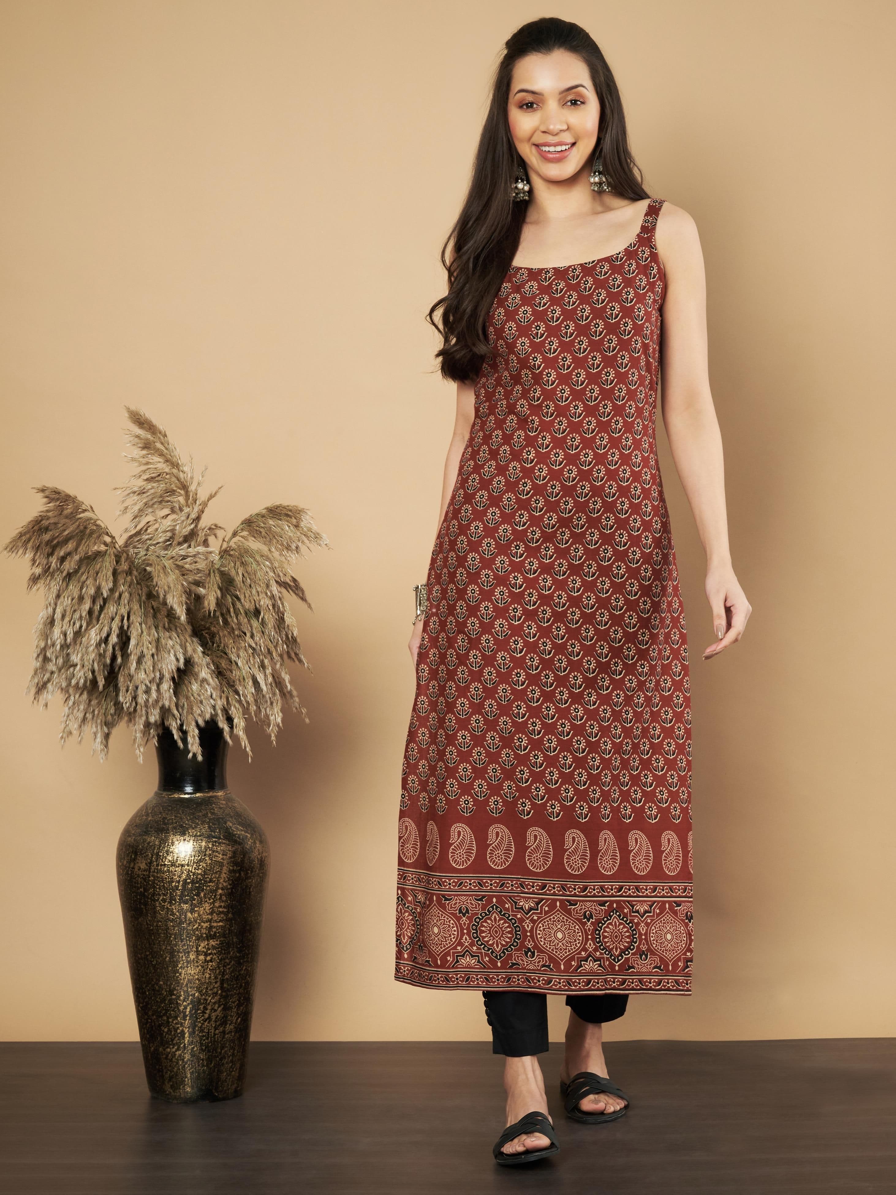 Vbuyz Women Floral Printed Round-Neck Straight Cotton Kurta - view 1