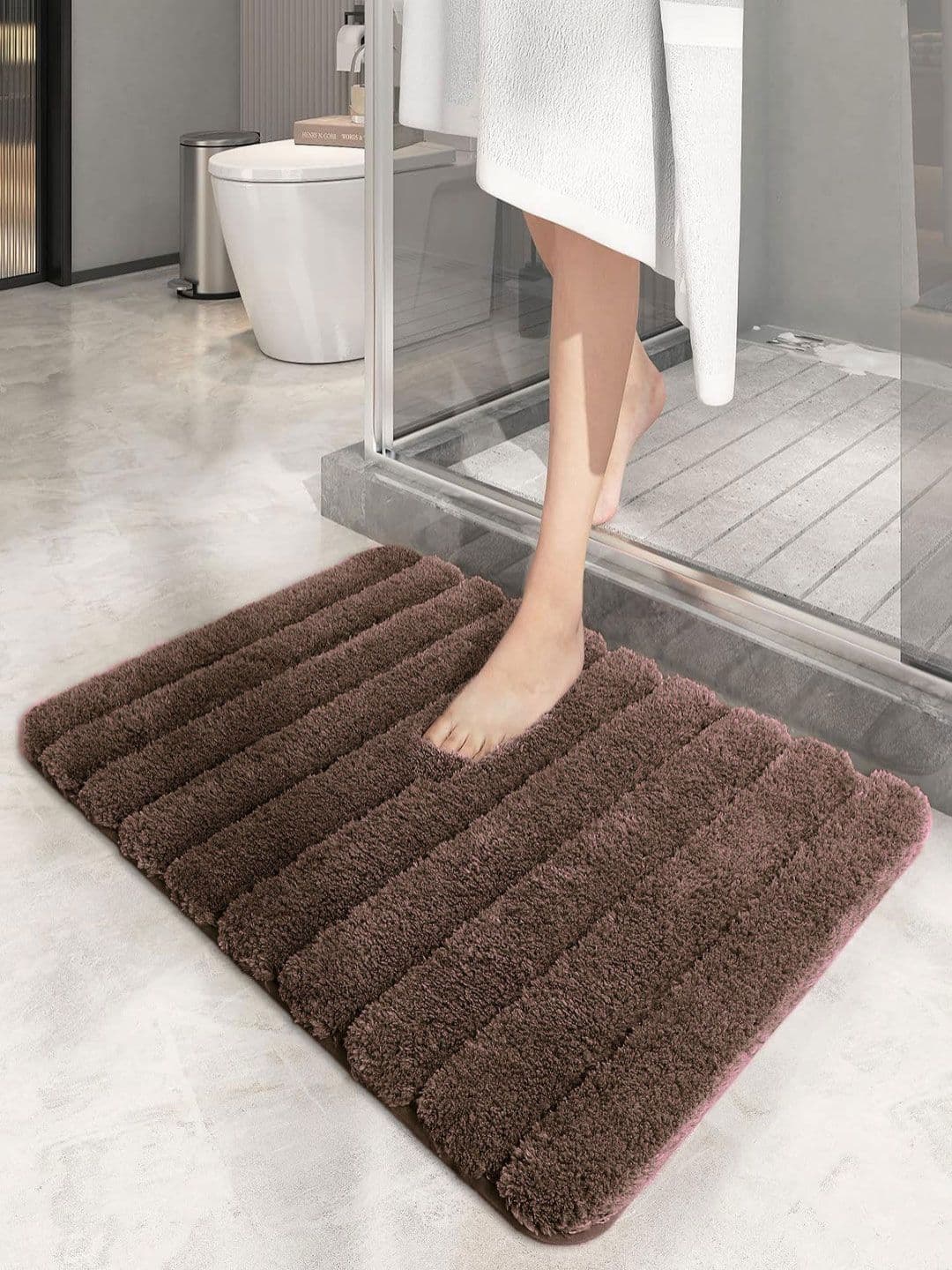 LUXEHOME INTERNATIONAL Toronto Choco Textured Super Soft Microfiber Non-Slip Bathroom Mat - view 1