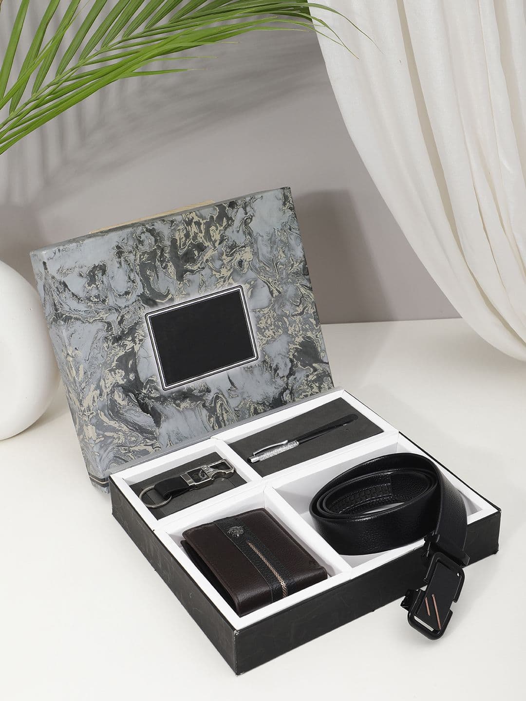 SAZARA Men Belt , Wallet, Keychain and Pen Gift Set - view 1