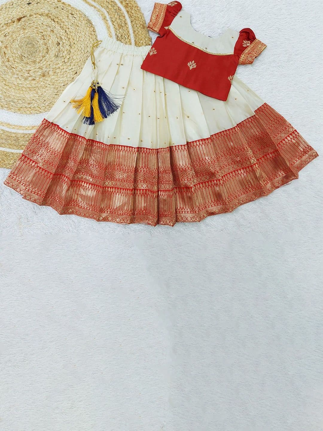 FELIZ THE DESIGNER STUDIO Girls Ready to Wear Lehenga & - view 1