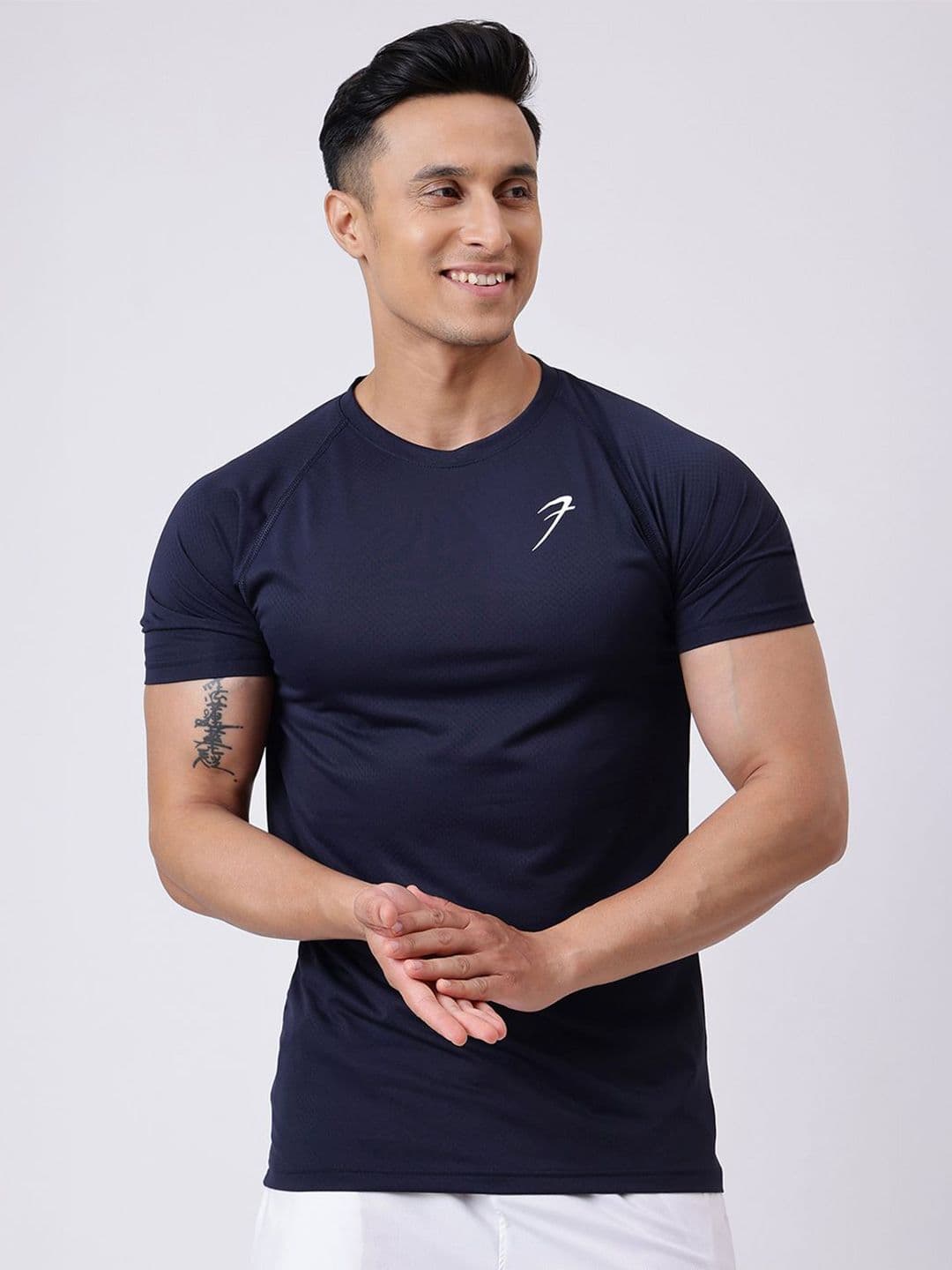 FUAARK Men Anti Odour Solid Round Neck Slim Fit T-shirt - view 1