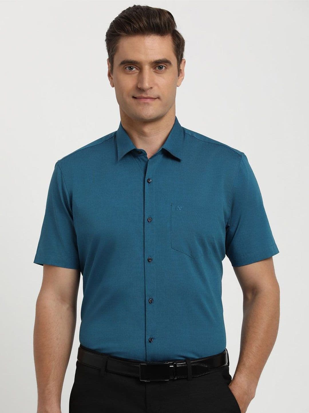 Peter England Men Solid Spread Collar Formal Shirt - view 1