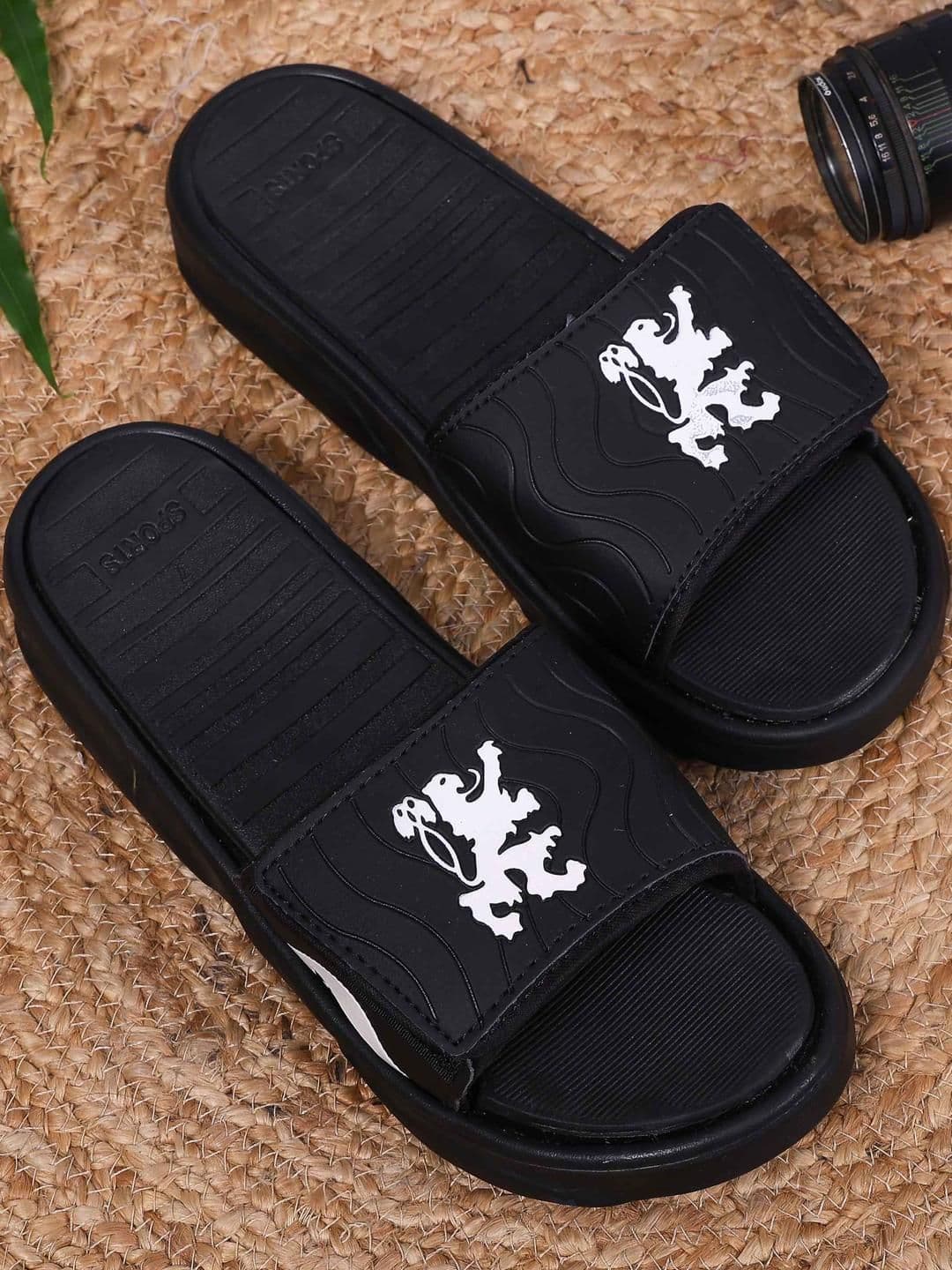 Style Height Men Black Flip Flops - view 1