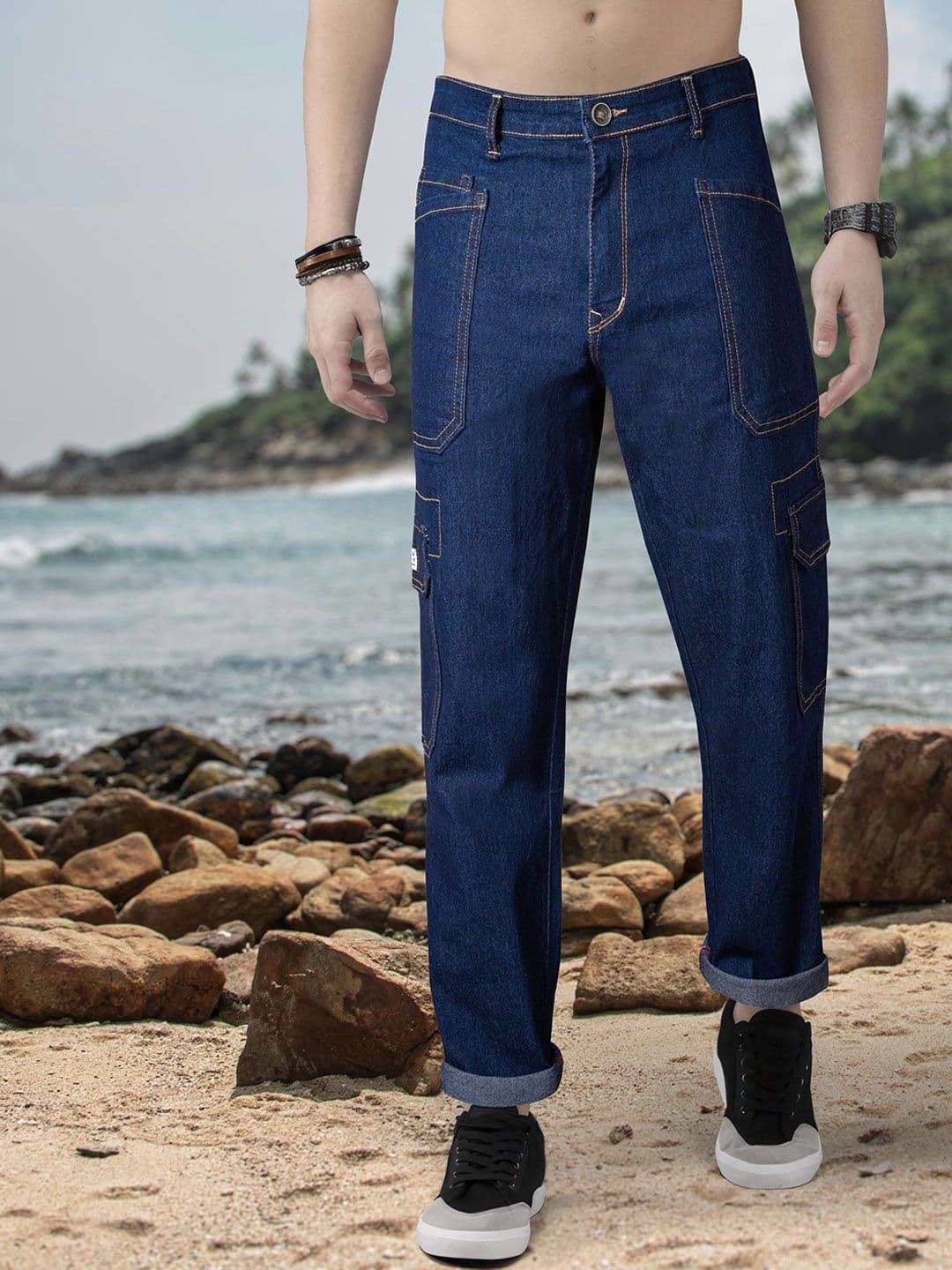 RIG BONE Men Loose Relaxed Fit Clean Look No Fade Stretchable Cotton Jeans - view 1