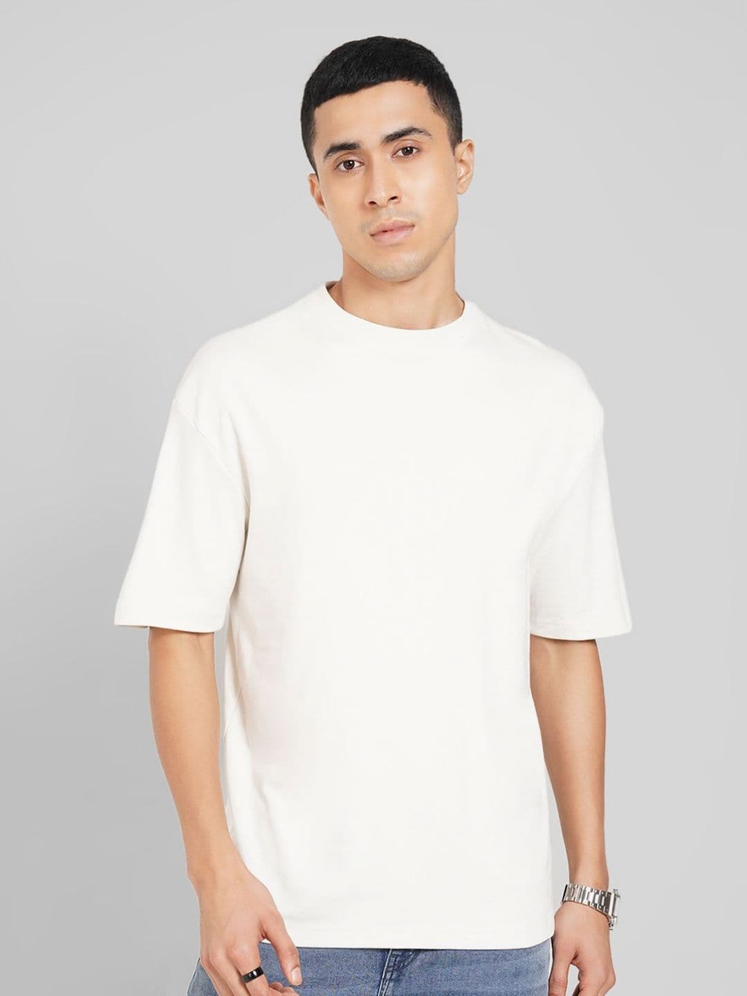 SF JEANS by Pantaloons Men Solid Round Neck Pure Cotton Relaxed Fit T-shirt - view 1