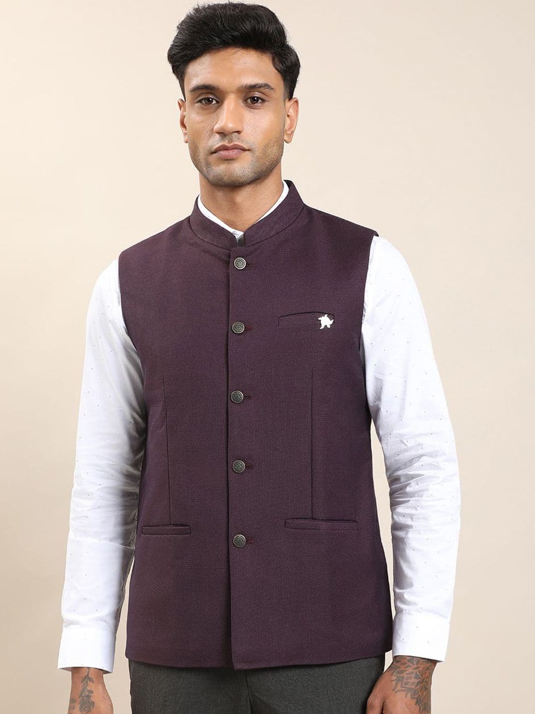 Turtle Self-Design Slim-Fit Nehru Jacket - view 1