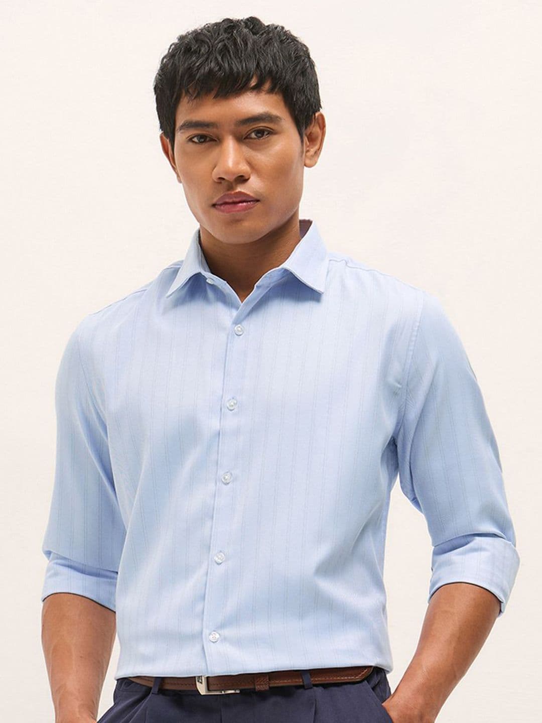 THE BEAR HOUSE Tailored Fit Striped Formal Shirt - view 1