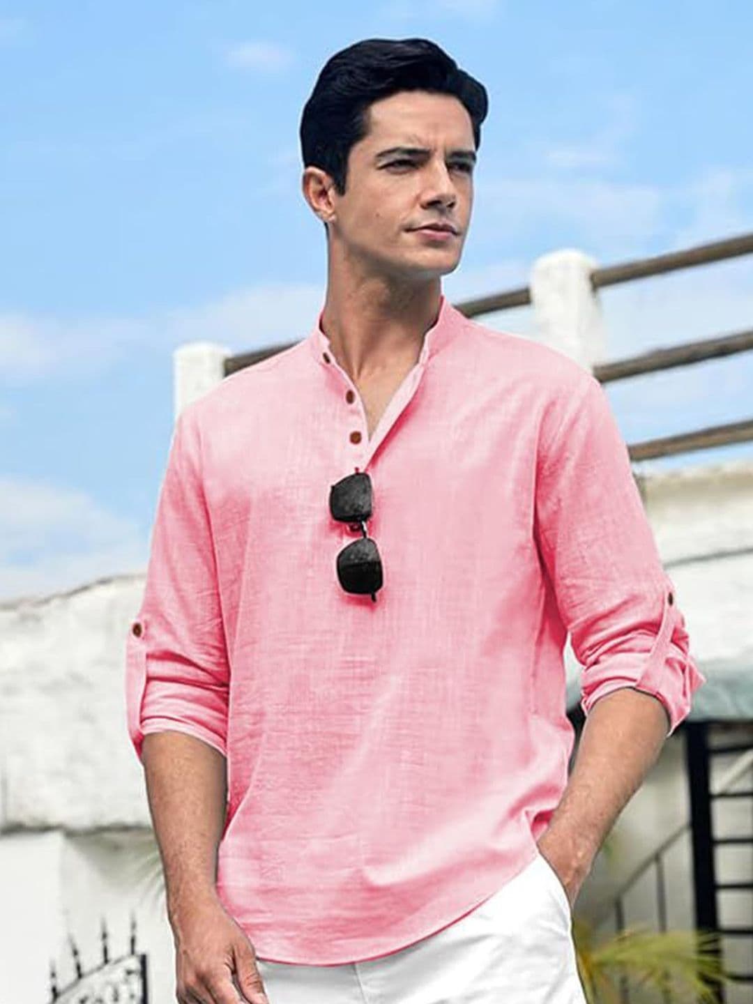 Yugnik Men Mandarin Collar Kurta - view 1