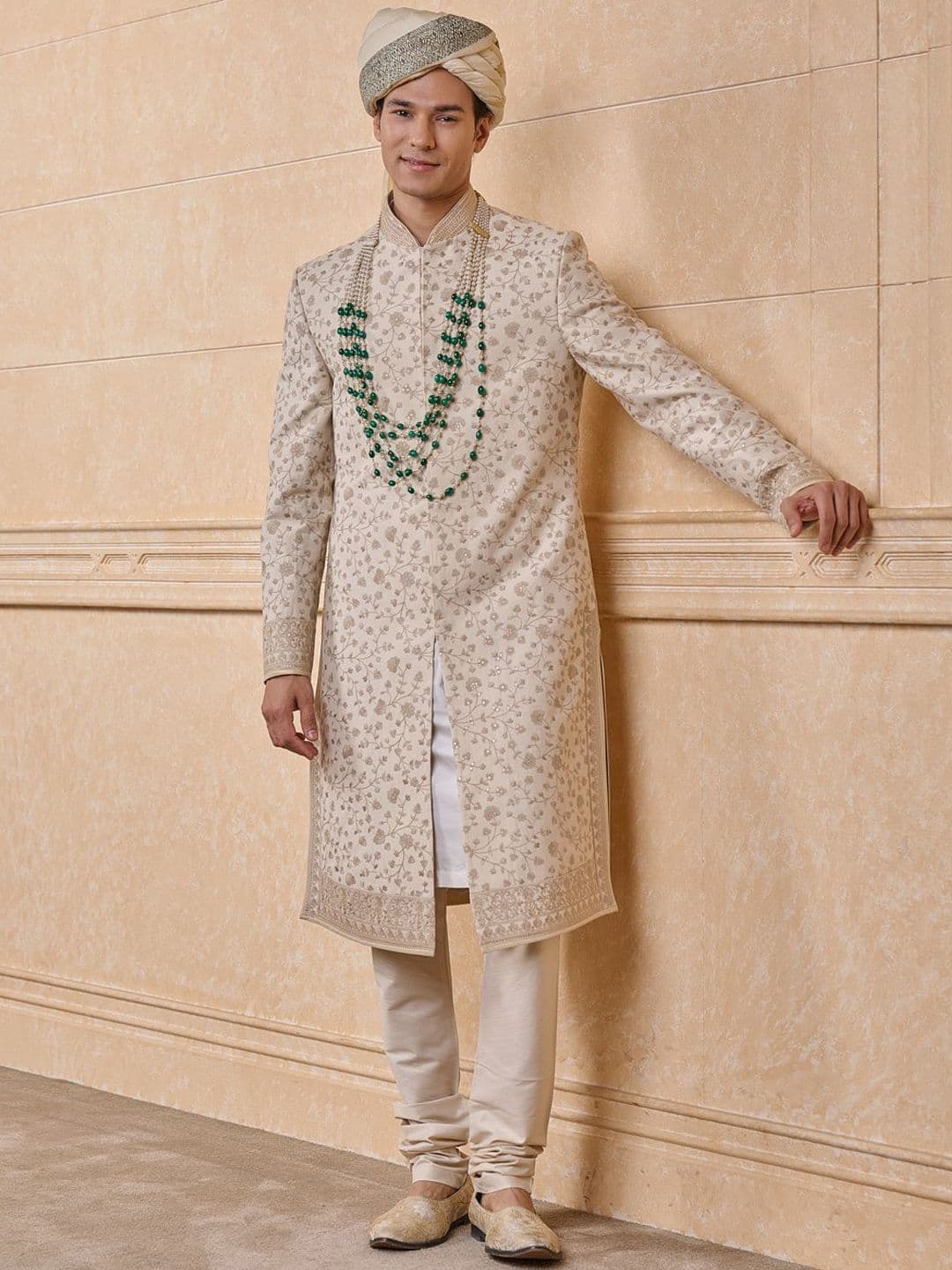 Tasva Men Embroidered Pure Cotton Sherwani Set - view 1