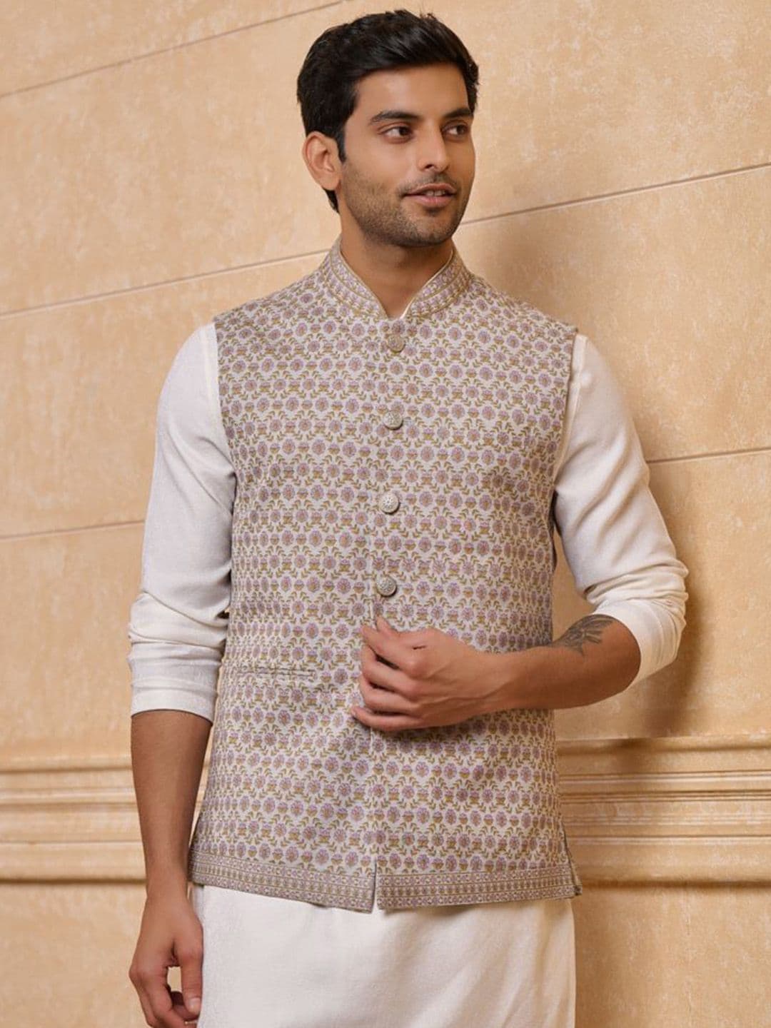 Tasva Ethnic Motifs Printed Nehru Jacket - view 1