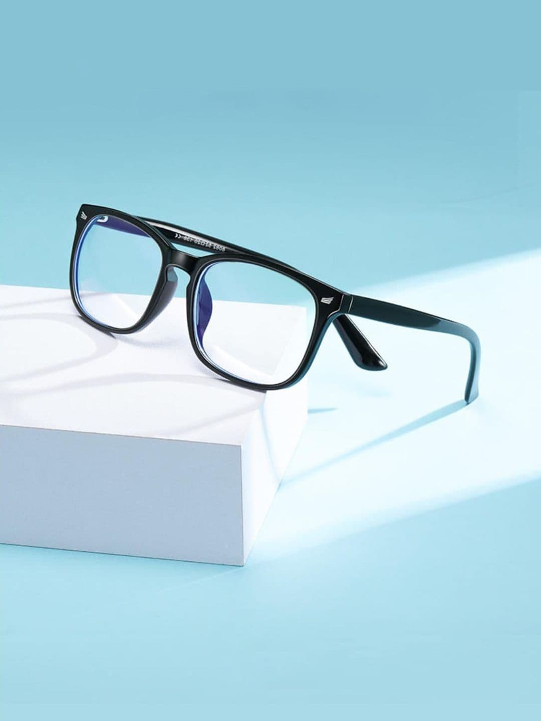 LEGEND EYEWEAR Unisex Full Rim Square Sunglasses With UV Protected Lens SGLGHVERP7Q76MTG - view 1