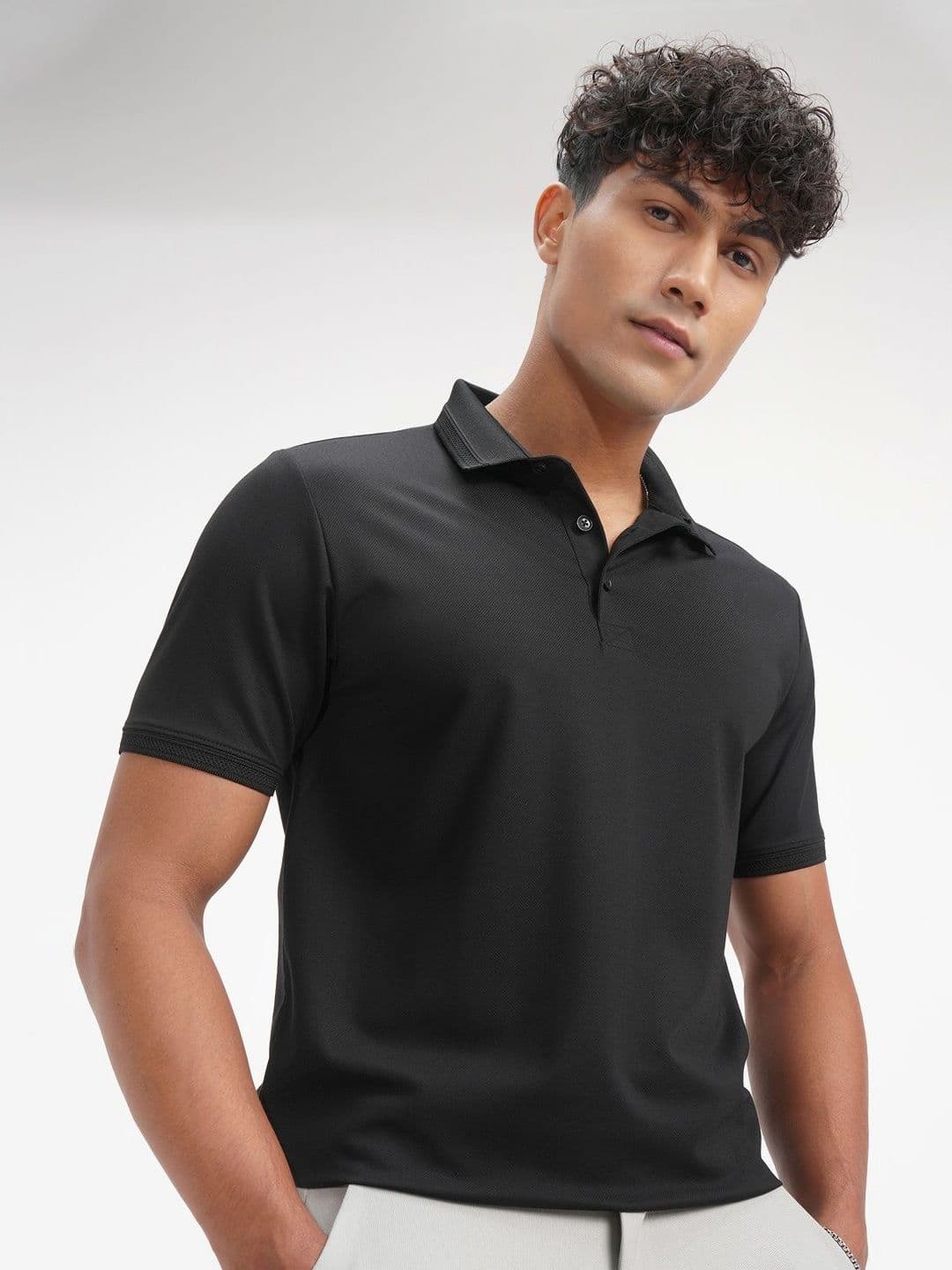 HIGHLANDER Men Solid Polo Collar T-shirt - view 1