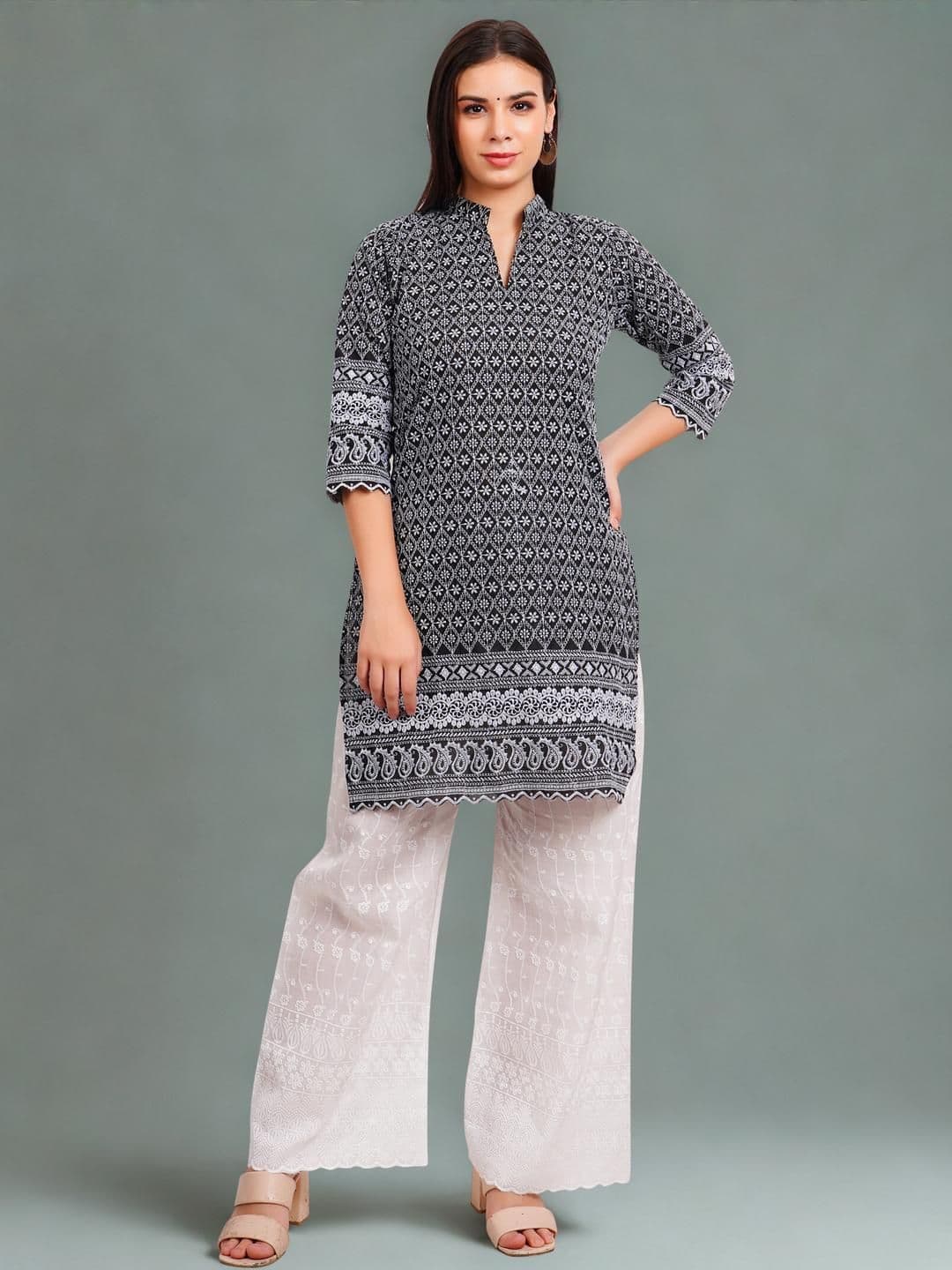 Mytrendzs Women Embroidered Thread Work Kurta - view 1