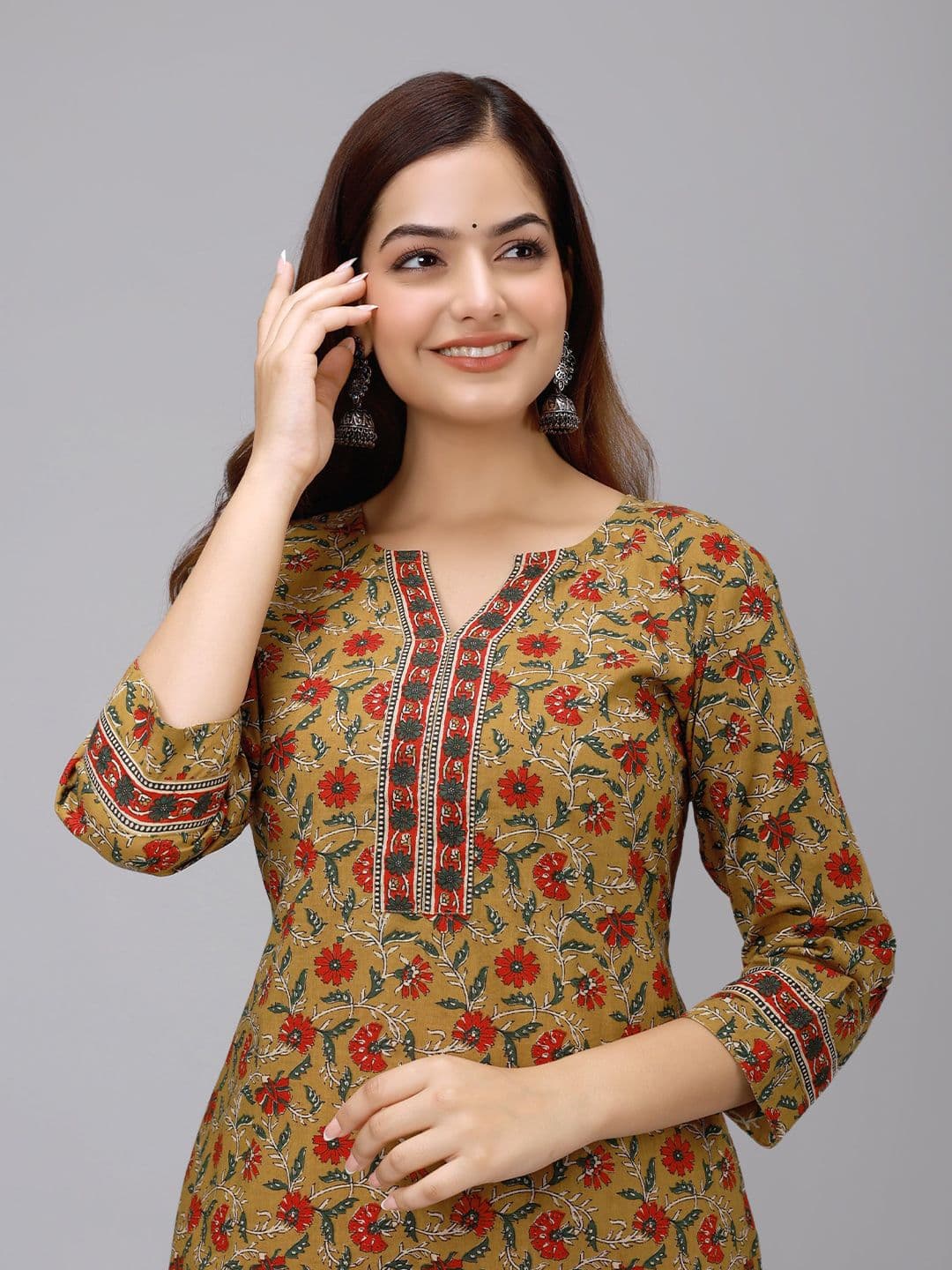 VICITRA Women Floral Printed Round Neck Straight Kurta - view 1