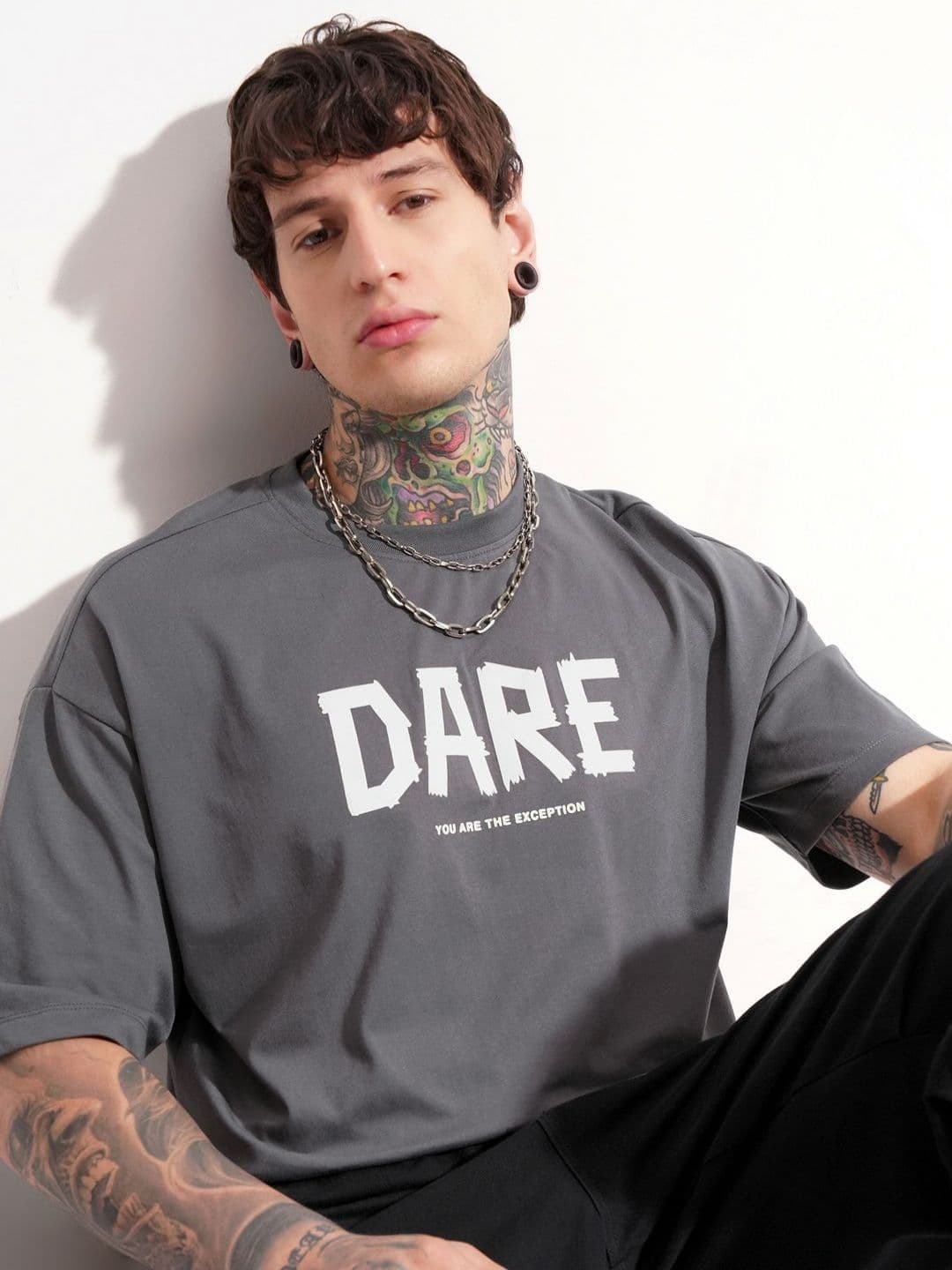 HIGHLANDER Typography Printed Drop-Shoulder Sleeves Oversized T-shirt - view 1