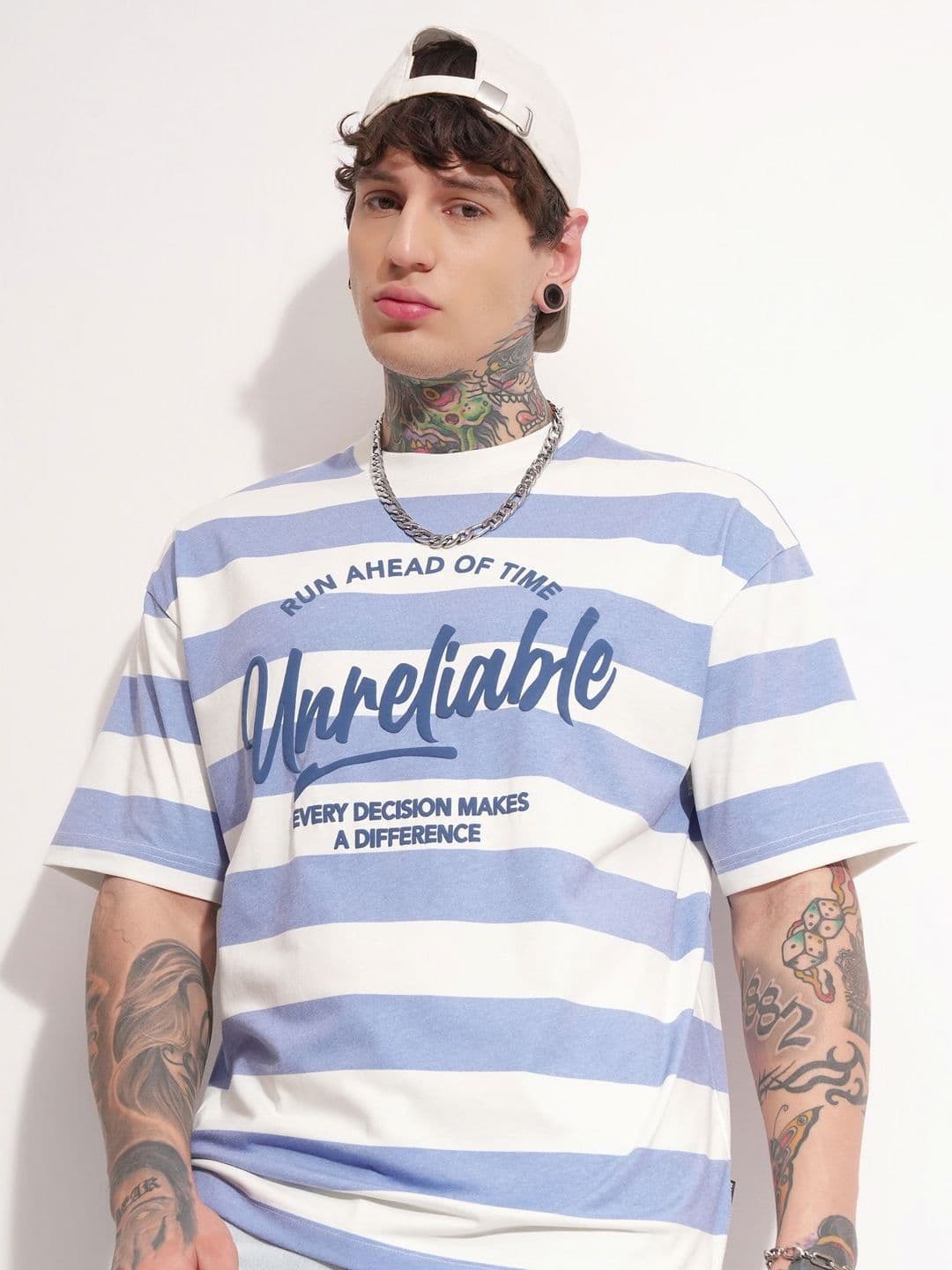 HIGHLANDER Typography Printed Round Neck Drop-Shoulder Sleeves Oversized T-shirt - view 1