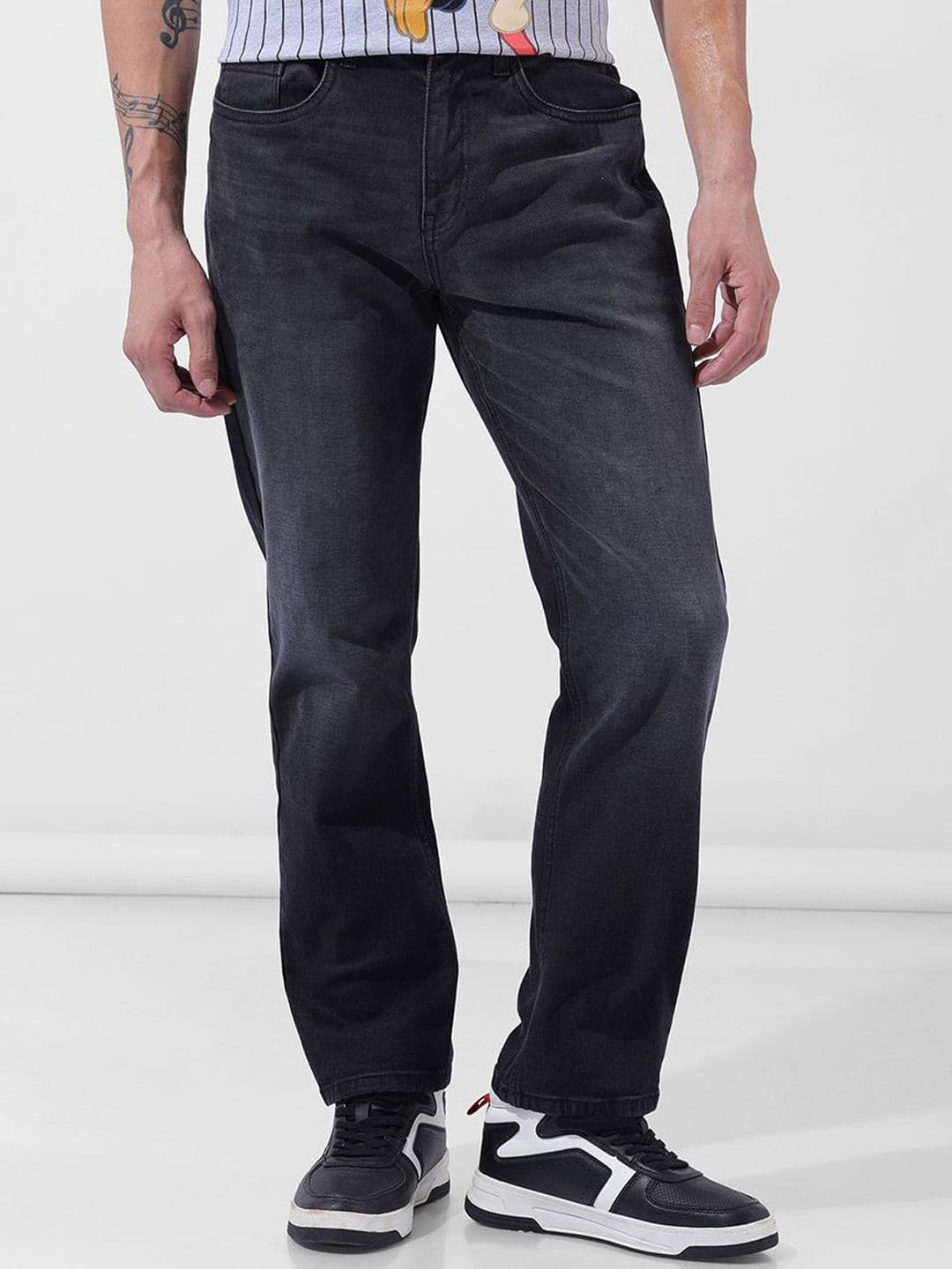 The Indian Garage Co Men Regular Fit Mid-Rise Jeans - view 1