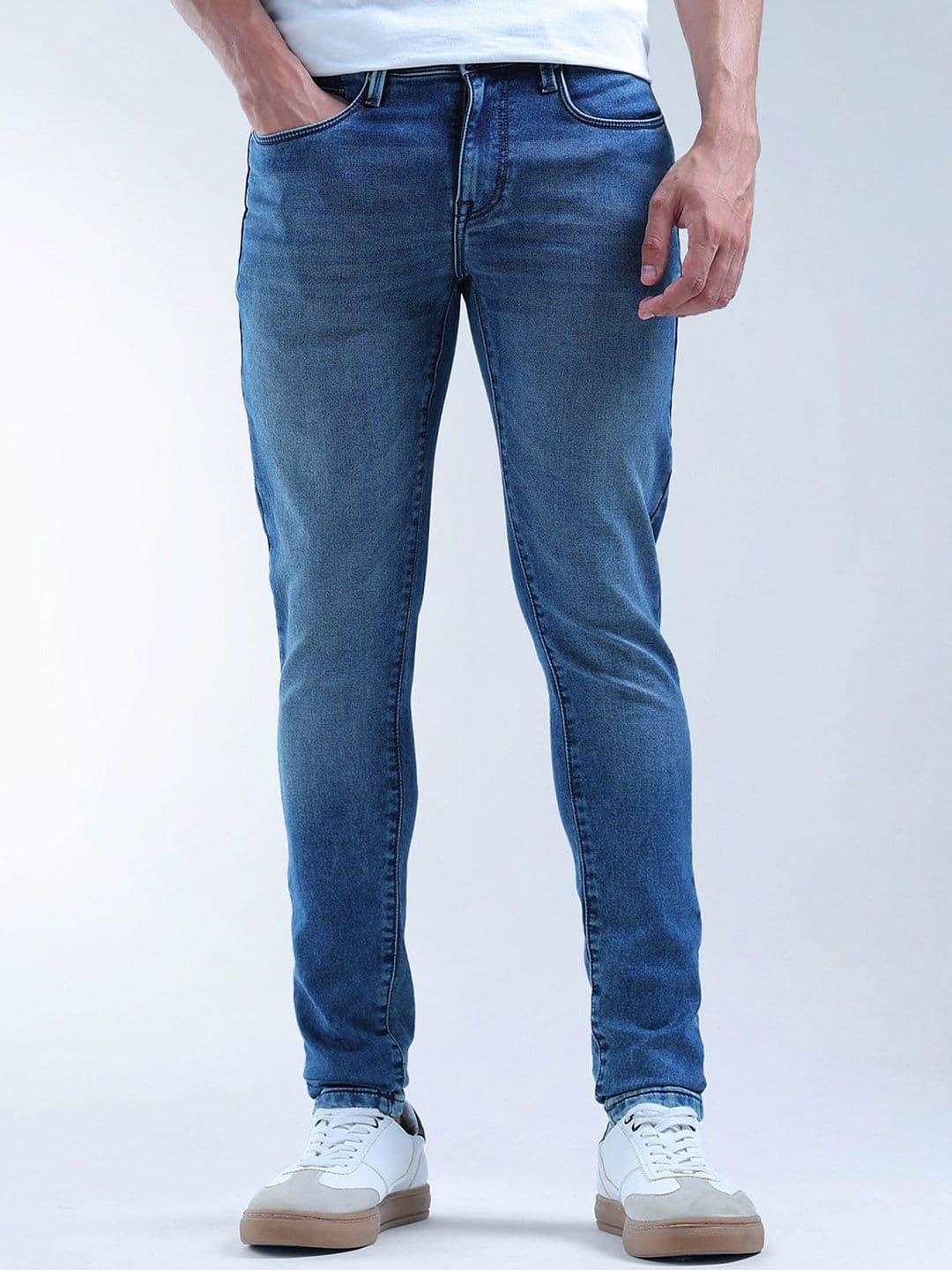 Flying Machine Men Super Skinny Fit Mid-Rise Light Fade Stretchable Jeans - view 1