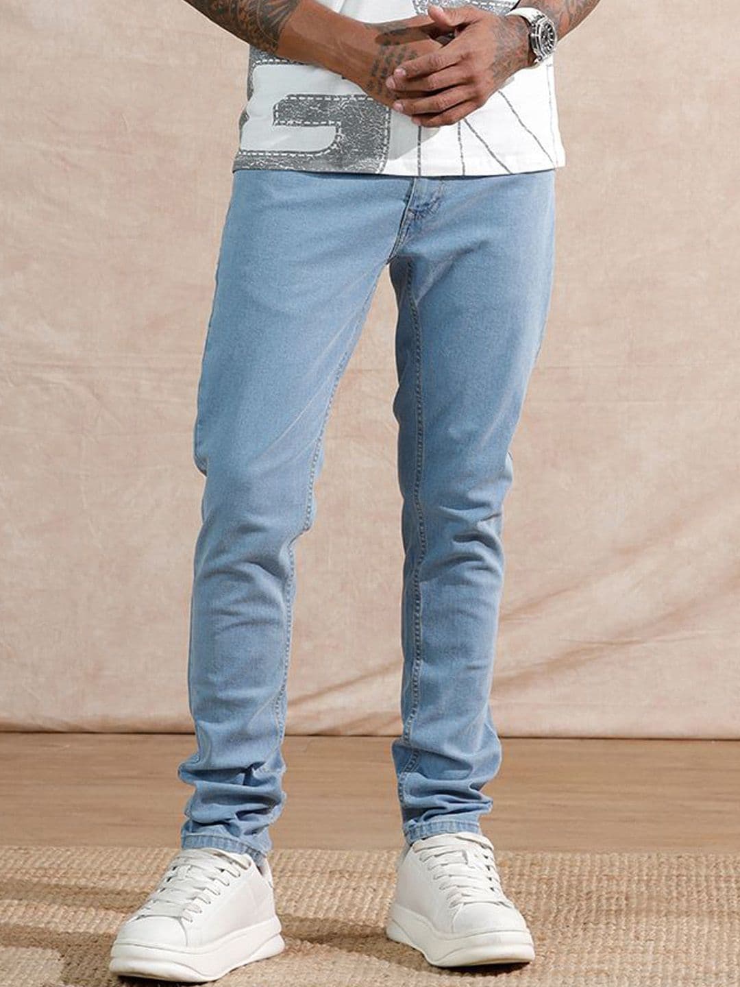 WROGN Men Comfort Tapered Fit Mid-Rise Jeans - view 1