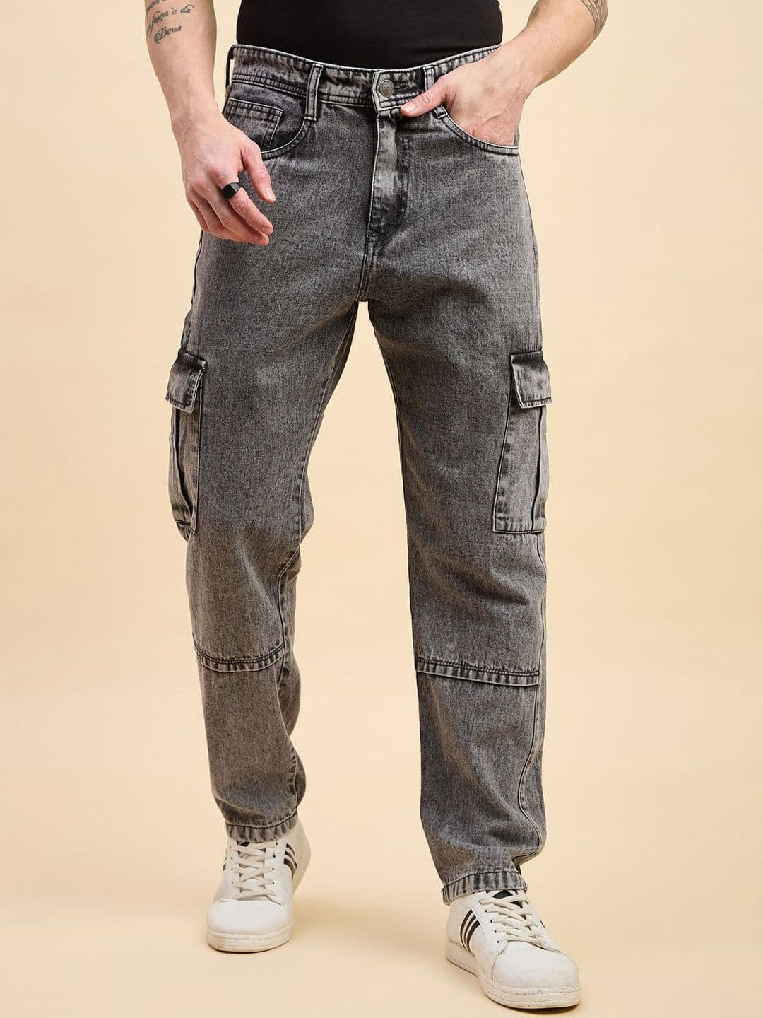 STUDIO NEXX Men Straight Fit Mid-Rise Cotton Cargos Jeans - view 1