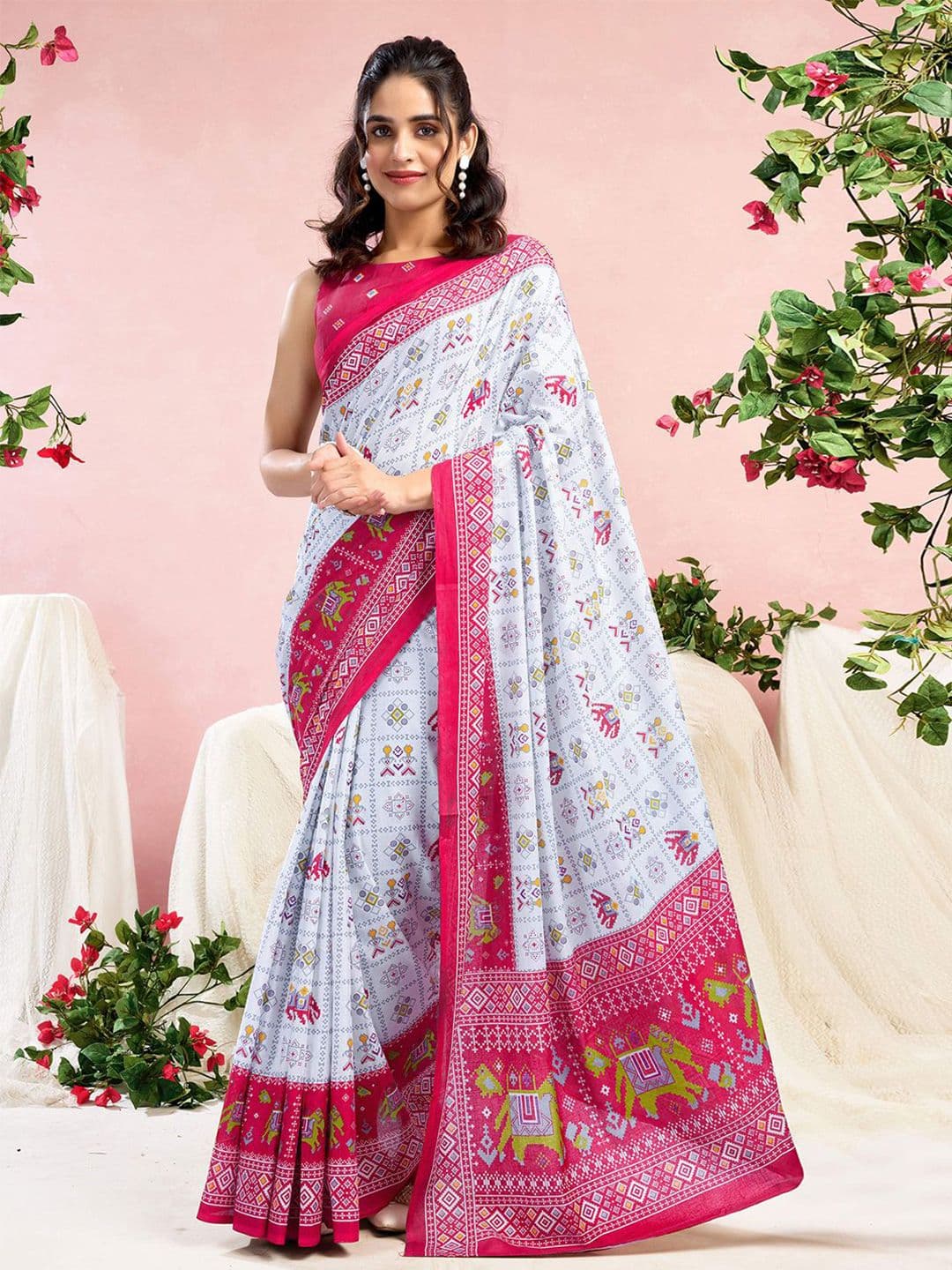 Mitera Ethnic Motifs Printed Saree - view 1