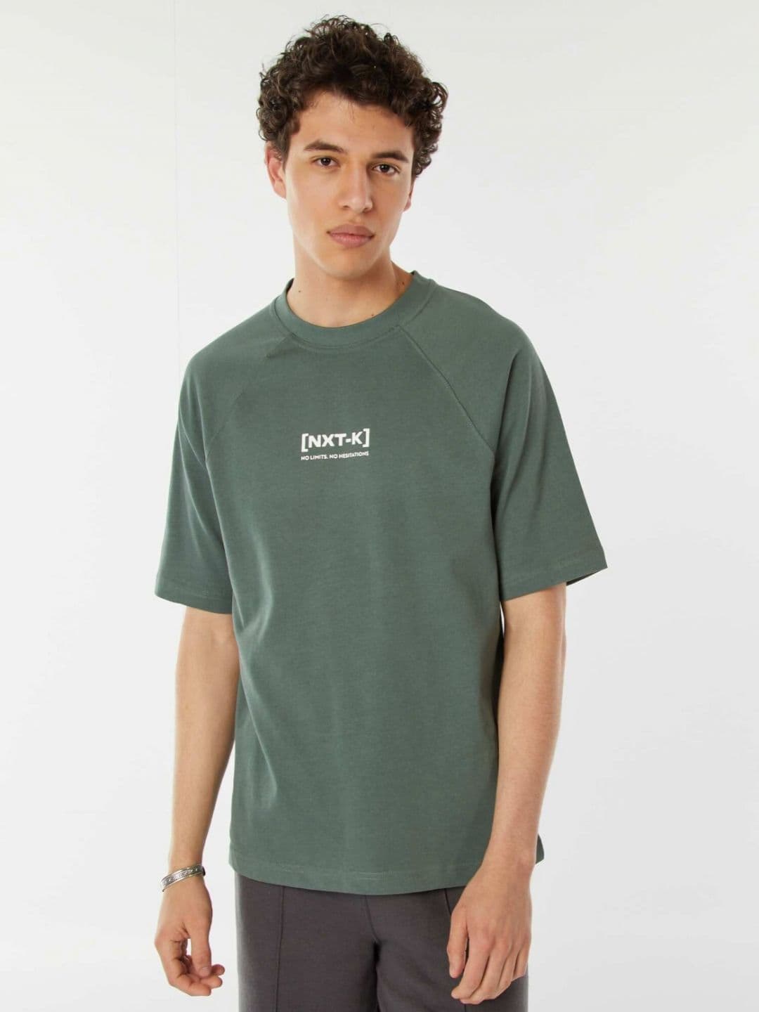KIABI Typography Printed Raglan Sleeves Relaxed Fit Pure Cotton T-Shirt - view 1
