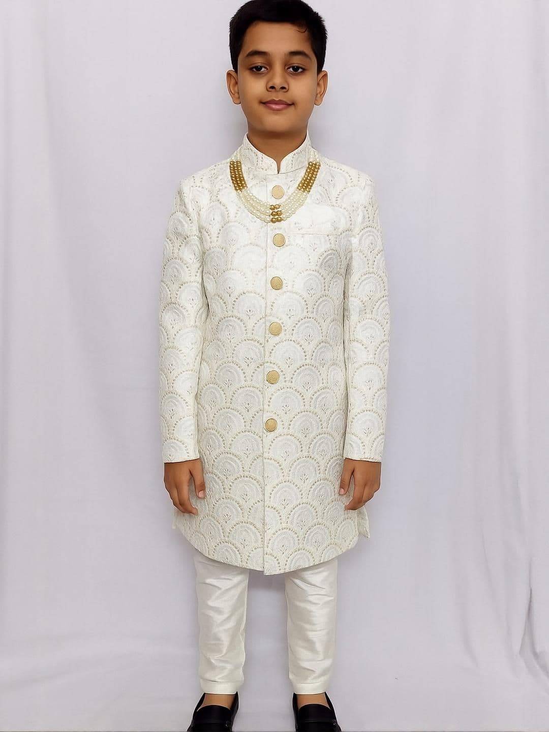 Seetoo Boys Embroidered Sherwani Set with Pearl Mala - view 1