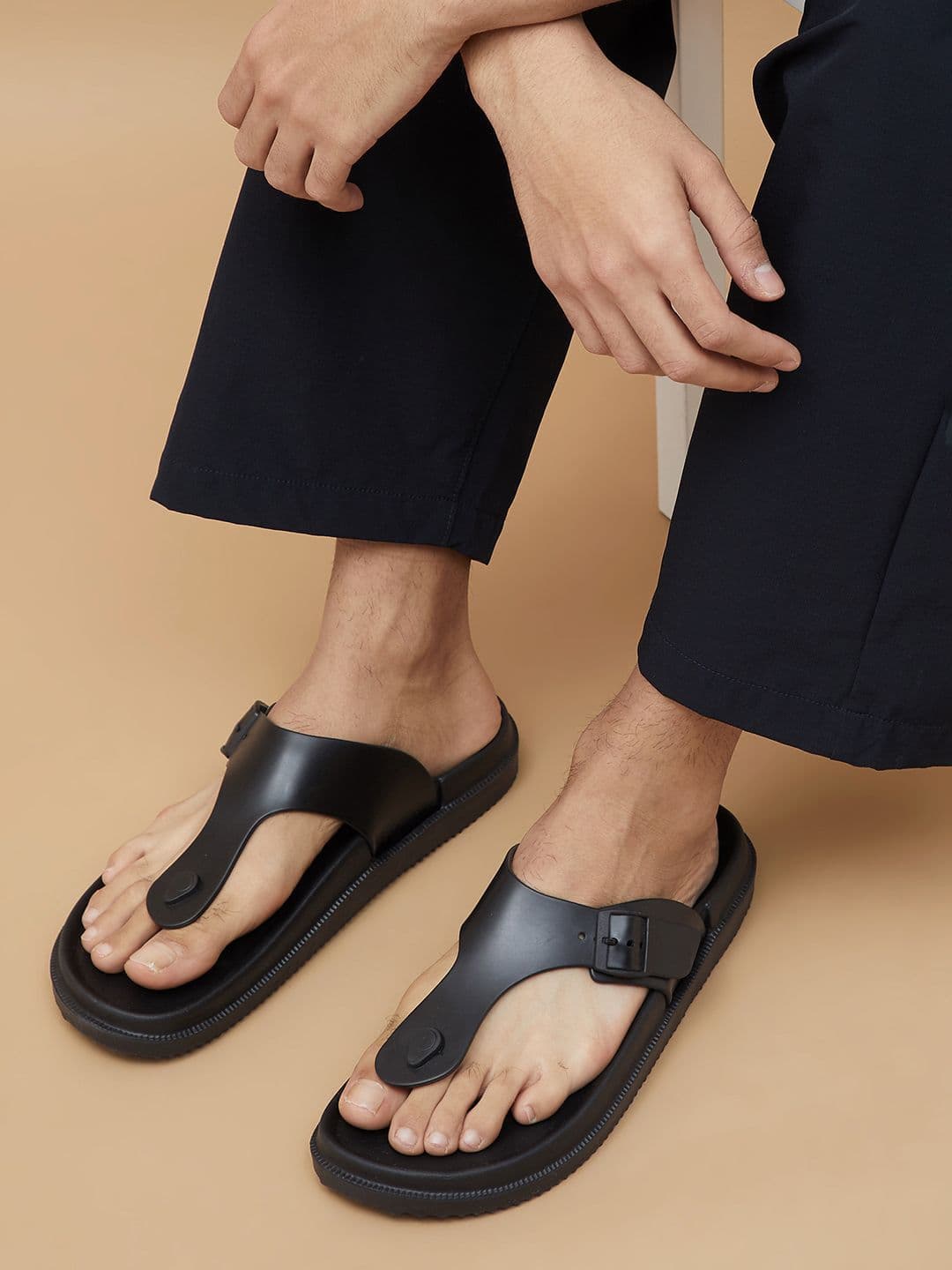 Forca by Lifestyle Men Thong Flip-Flops - view 1
