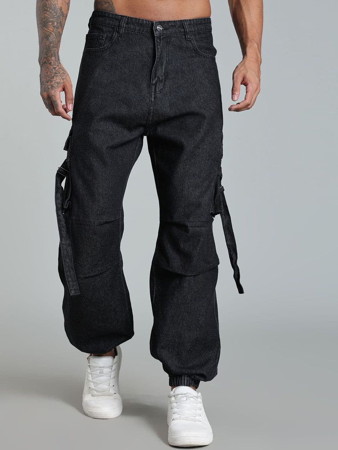 FOUL CHILD Men Cotton Baggy High-Rise Light Fade Cargo Jeans - view 1