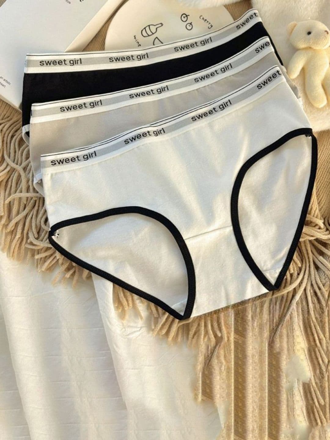 Moda Rapido Pack Of 3 Mid-Rise Hipster Briefs 202_Com of 3_Multi-S - view 1